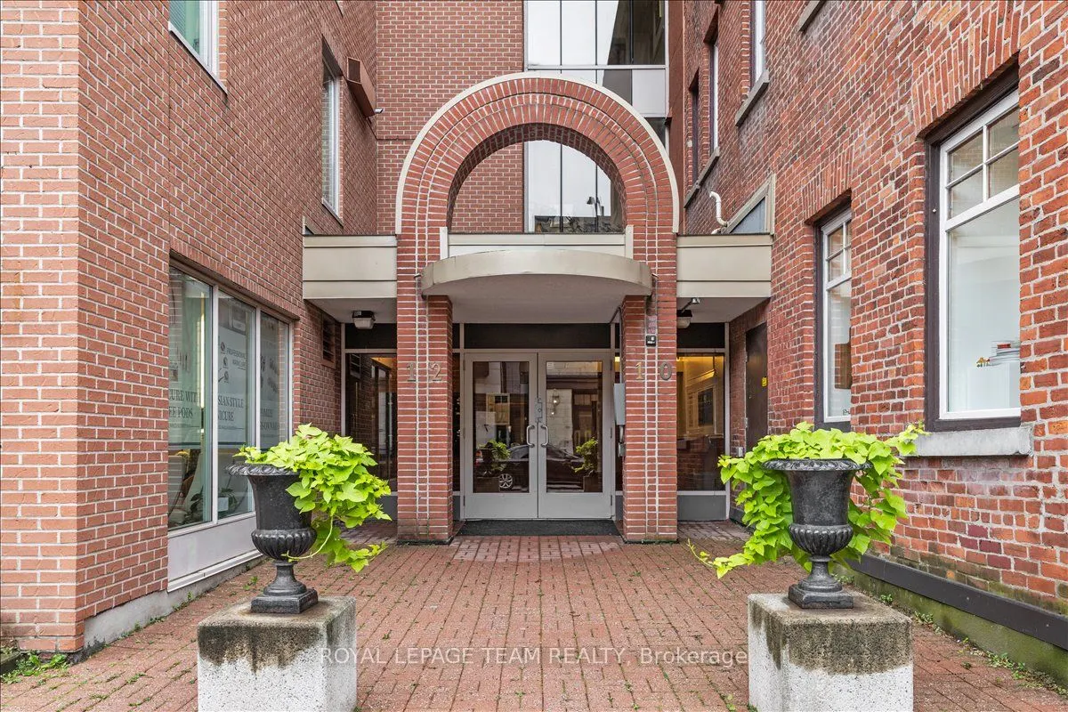 10 Clarence Street, #5