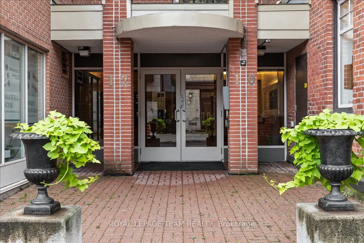 10 Clarence Street, #5