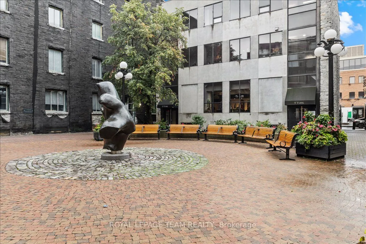 10 Clarence Street, #5