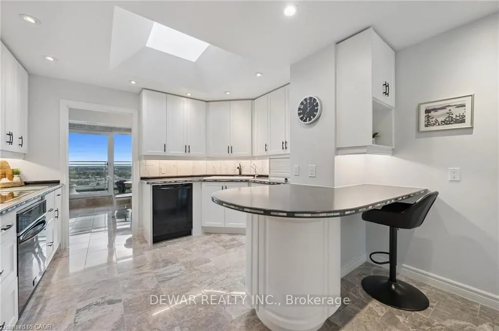 190 Hespeler Road W, #1902