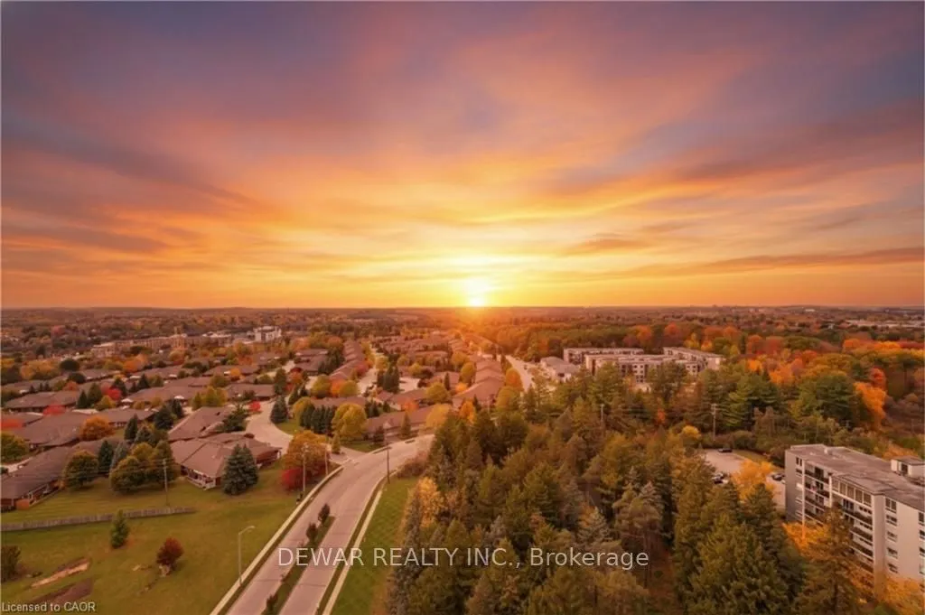 190 Hespeler Road W, #1902