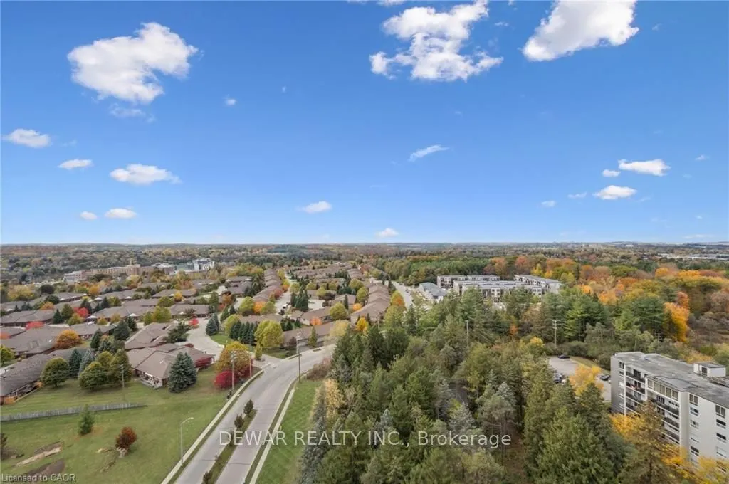 190 Hespeler Road W, #1902