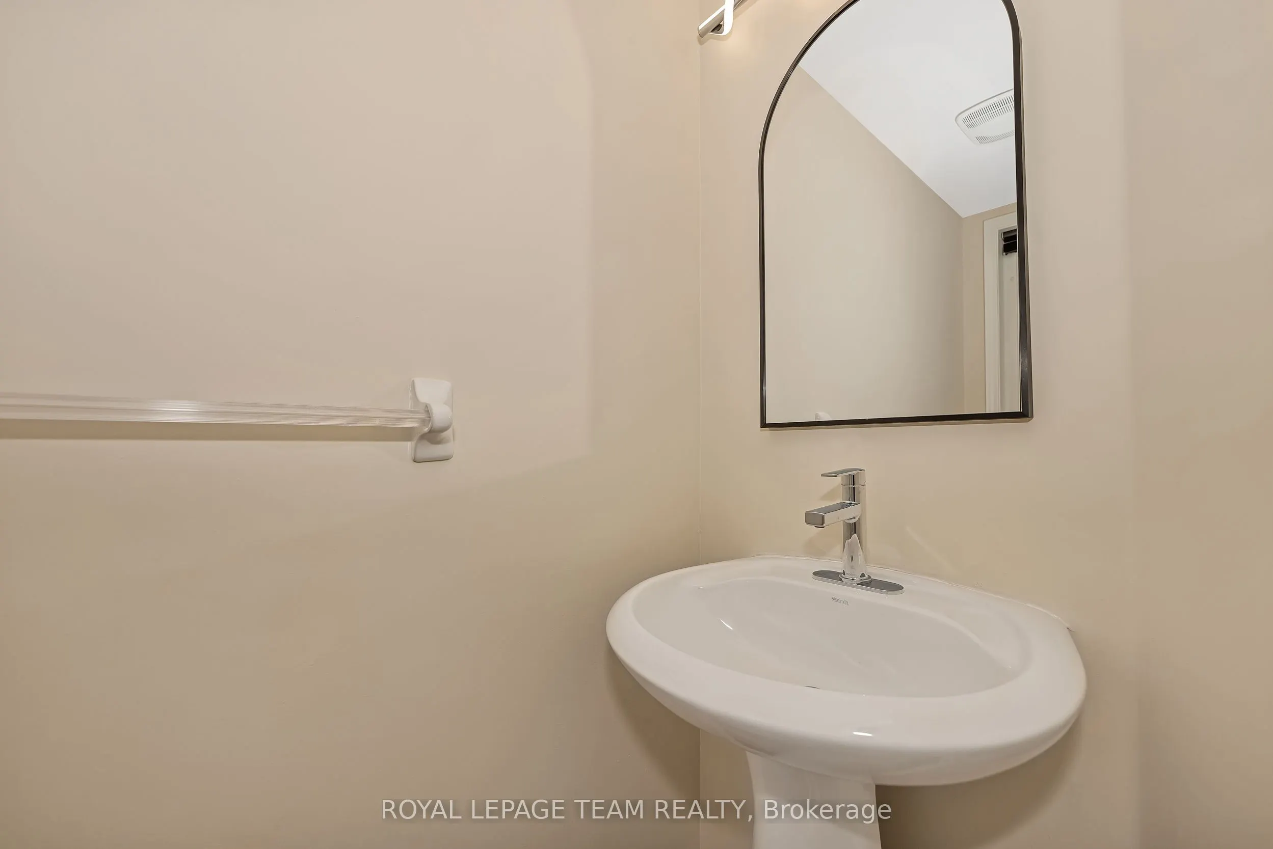 90 Edenvale Drive, #229