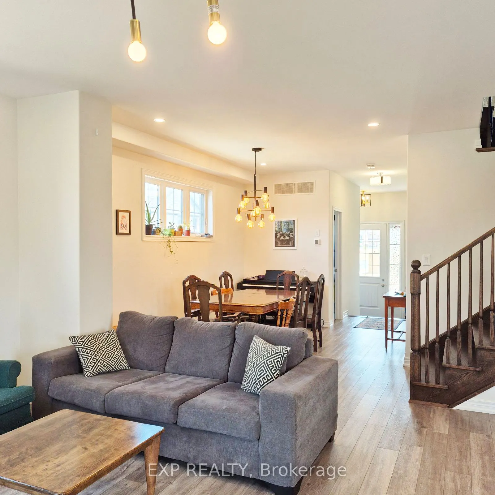 1056 Rippingale Trail