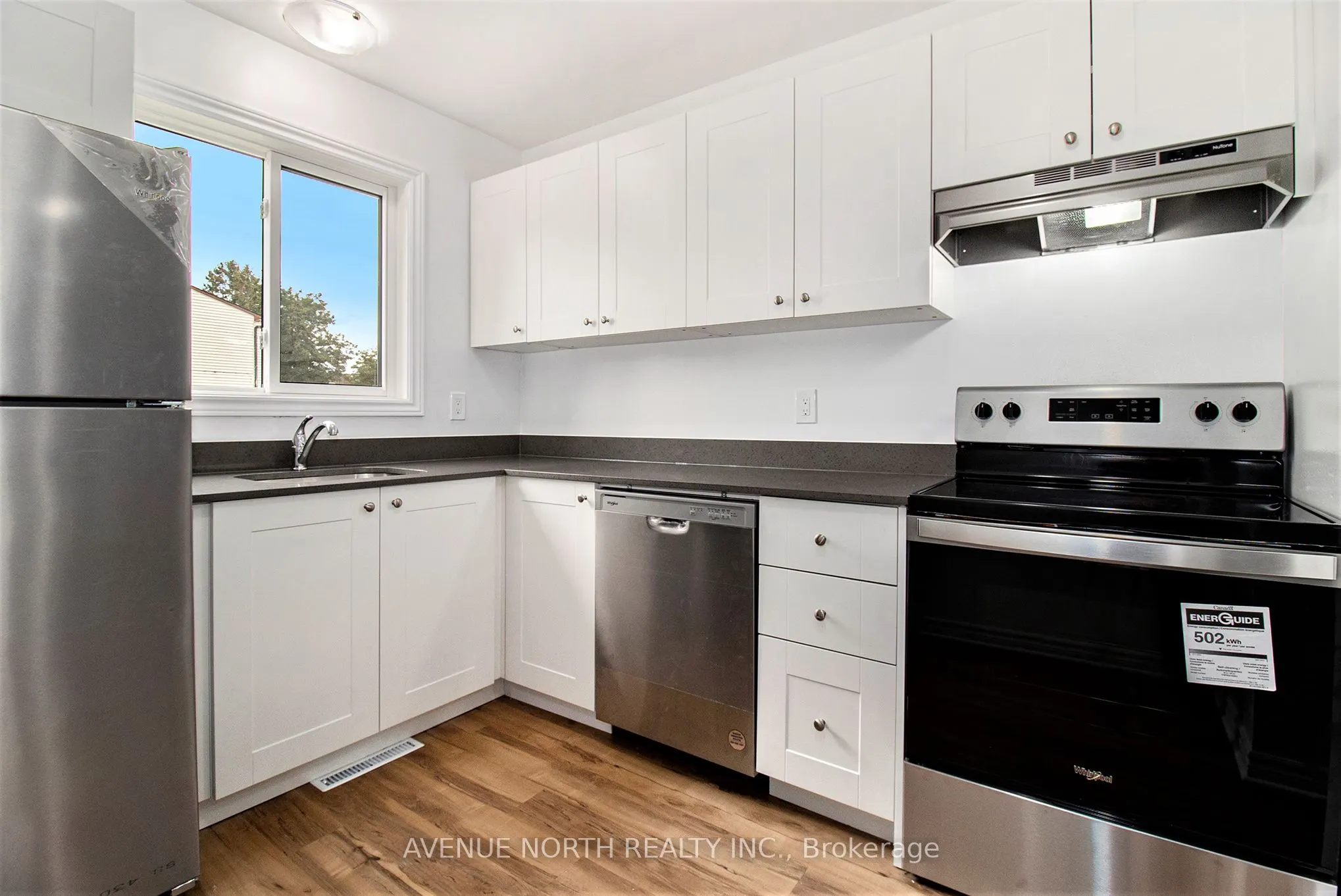 1444 Foxwell Street, #18