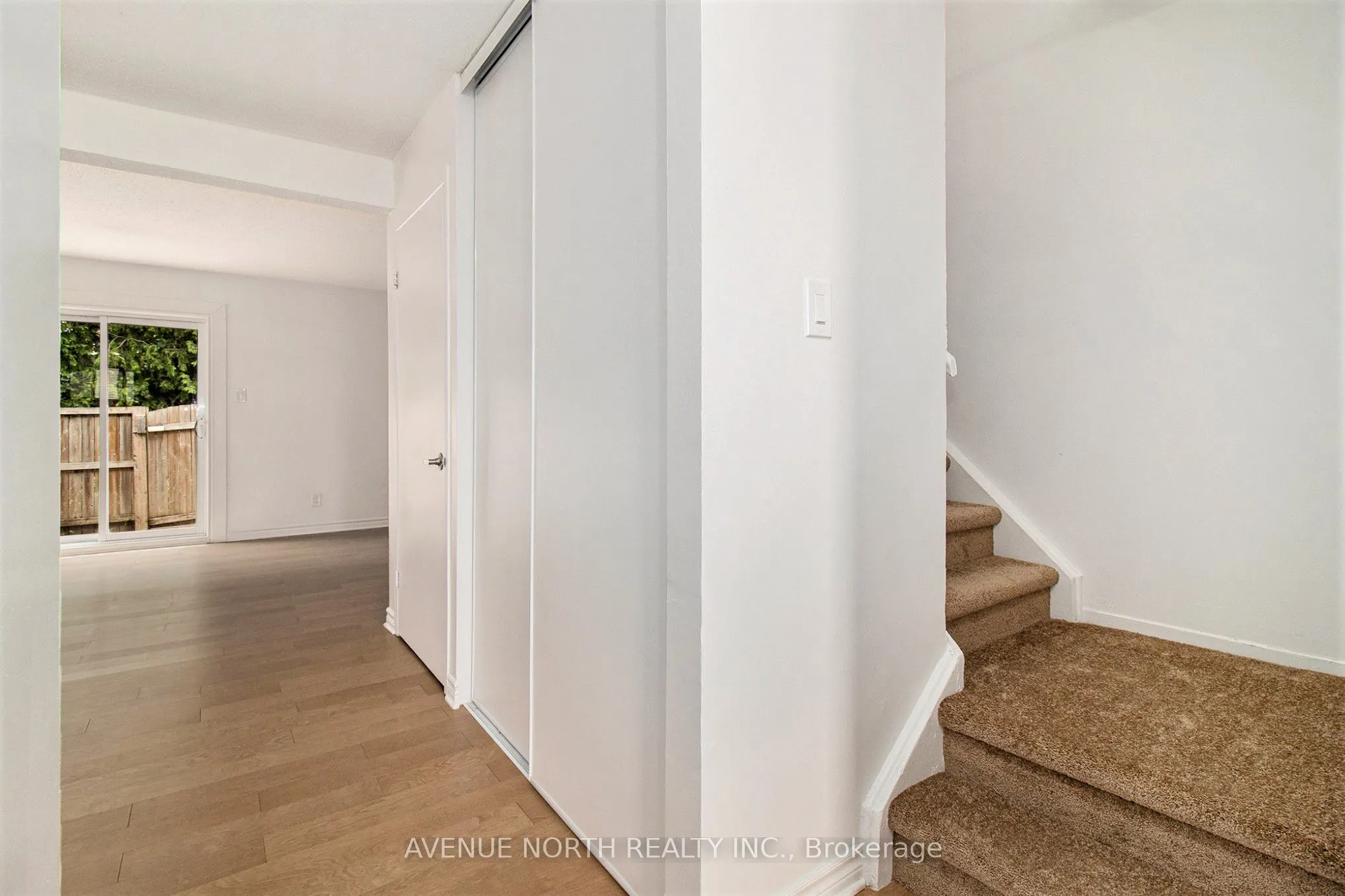 1444 Foxwell Street, #18