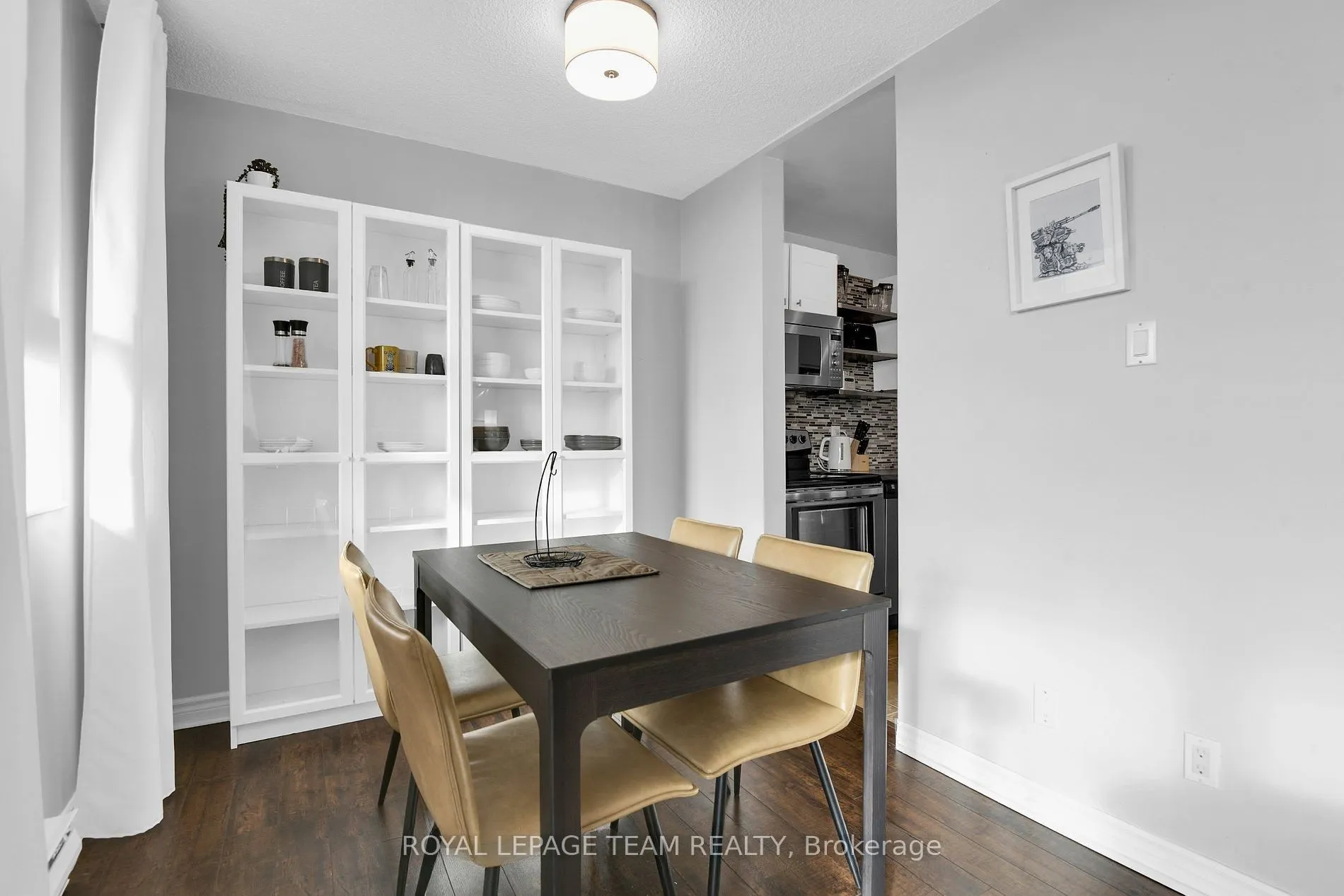 2000 Jasmine Crescent, #811