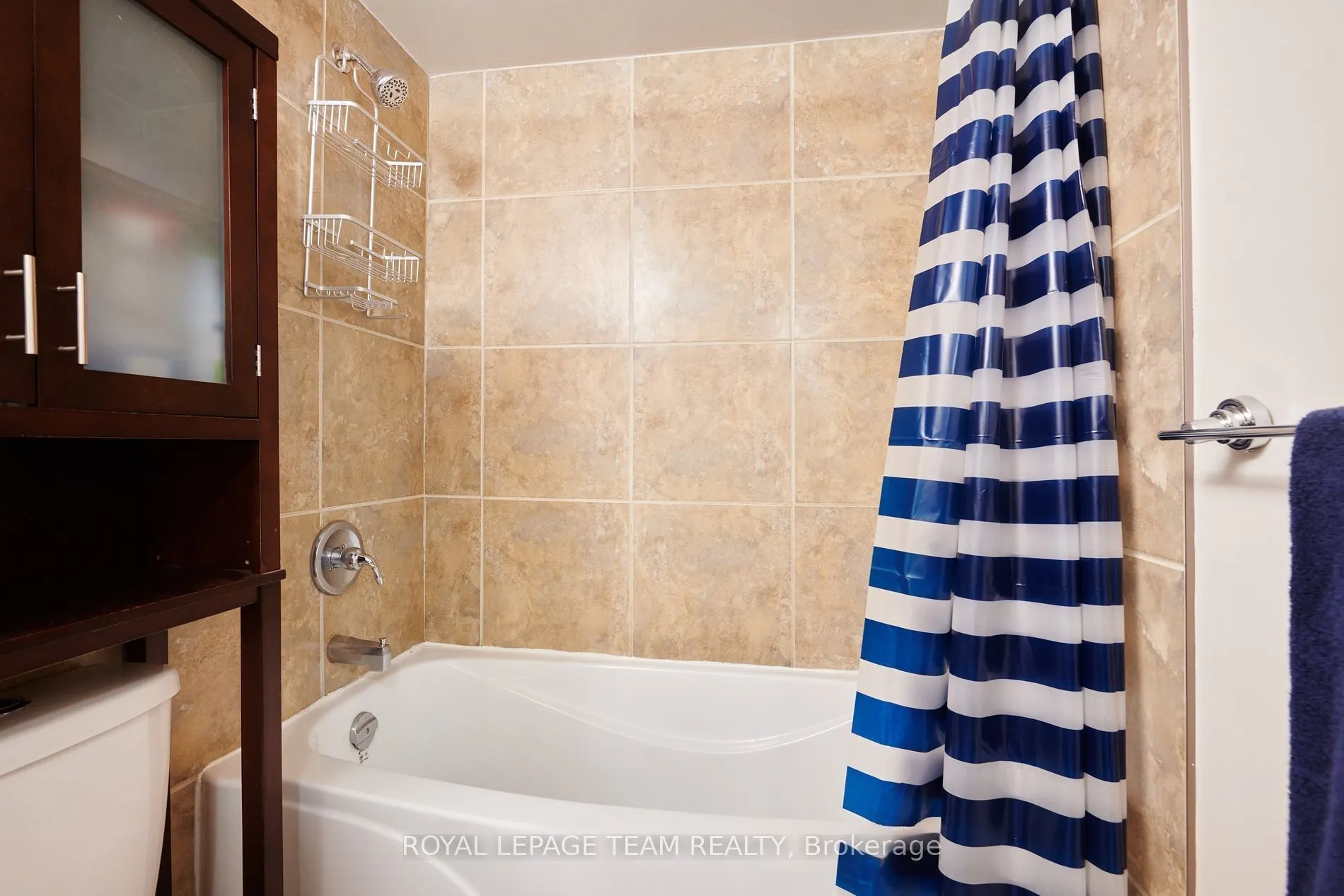 2000 Jasmine Crescent, #811