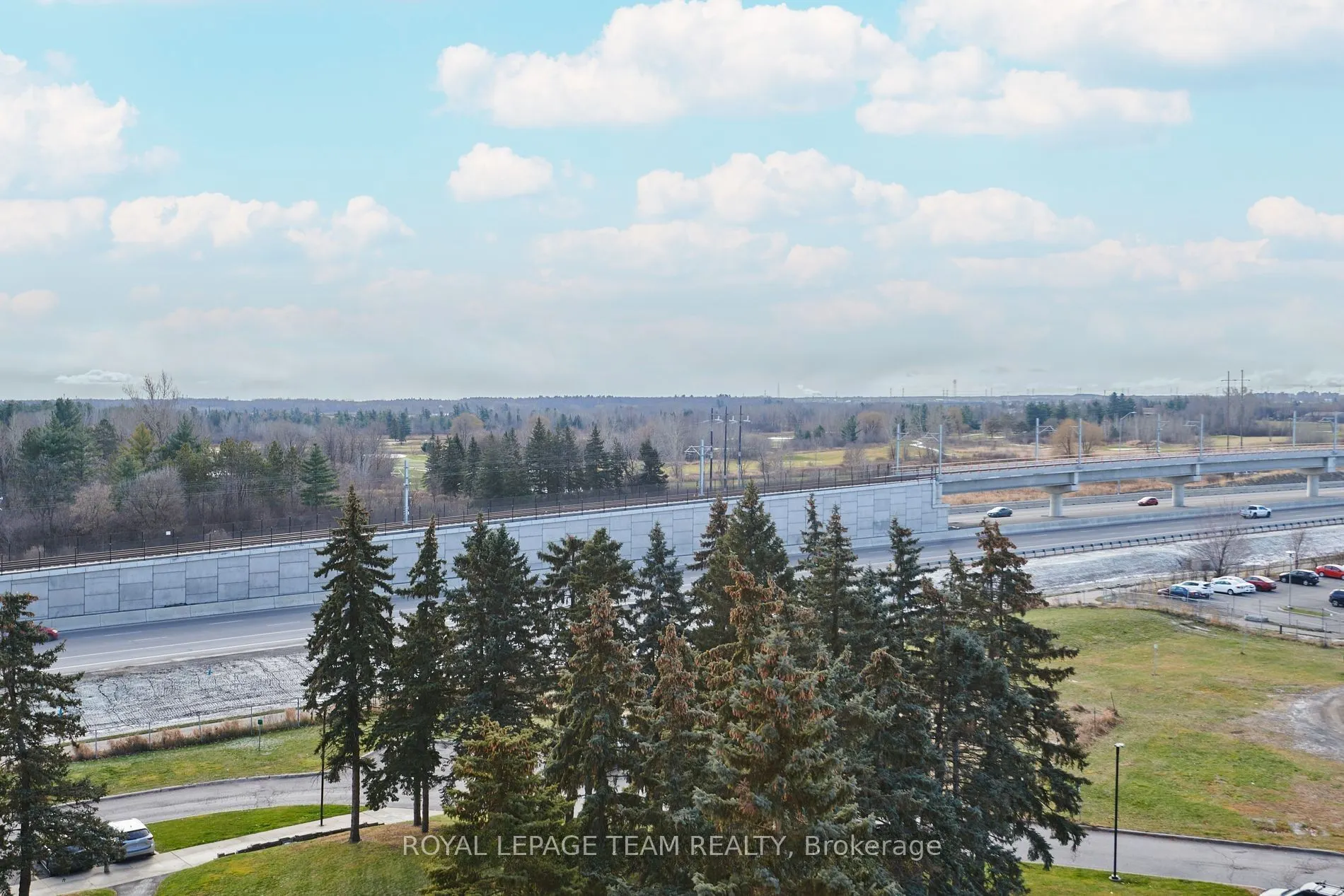 2000 Jasmine Crescent, #811