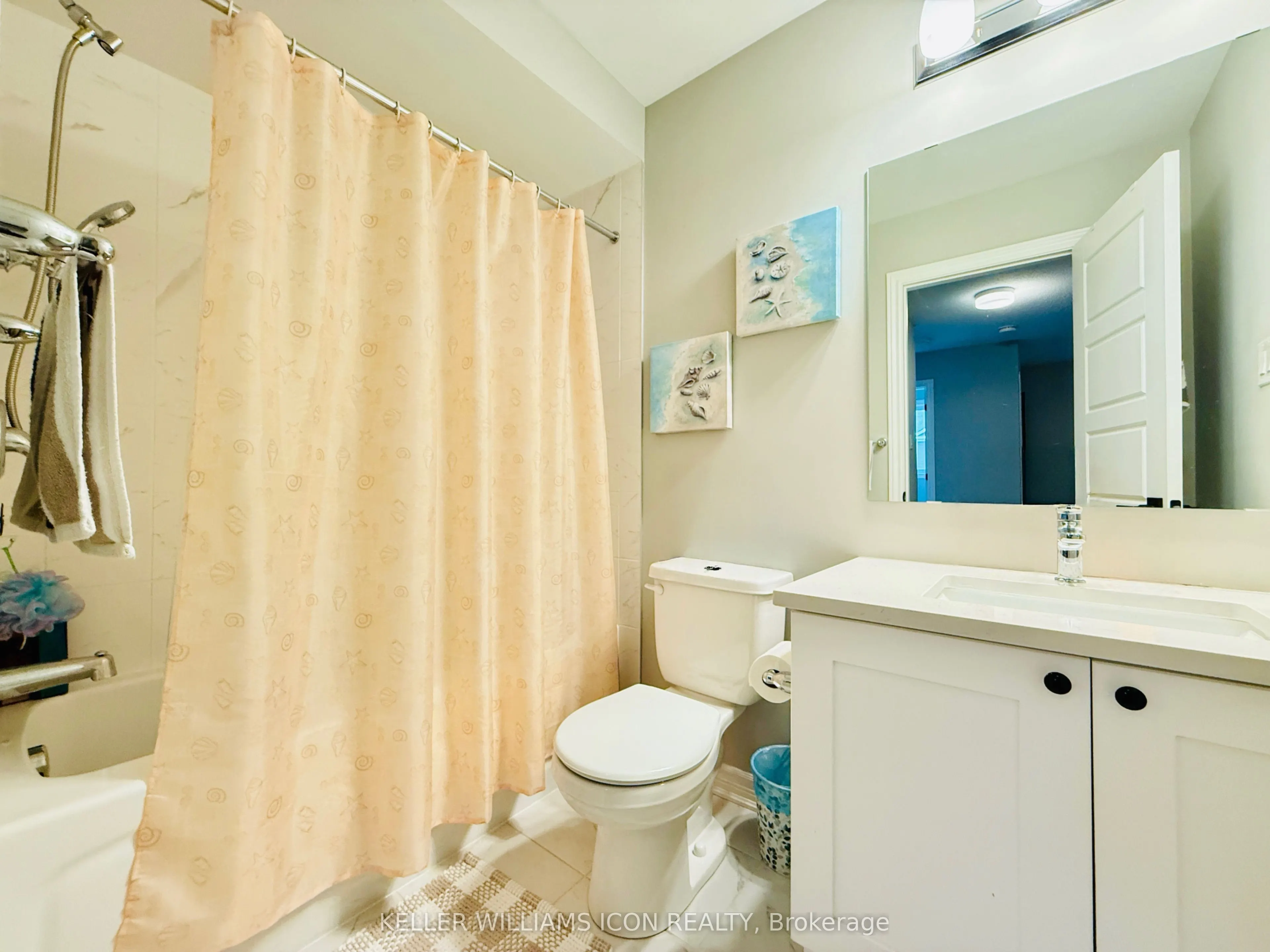 990 Fameflower Street