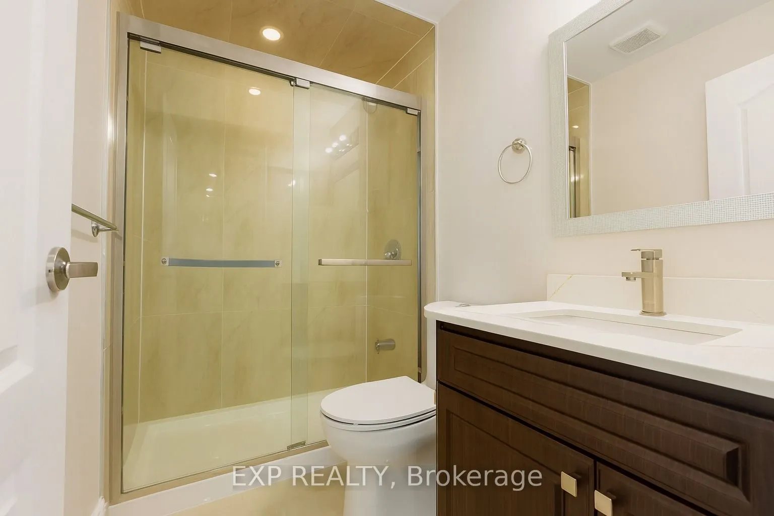 19 Sassafras Street, #Lower