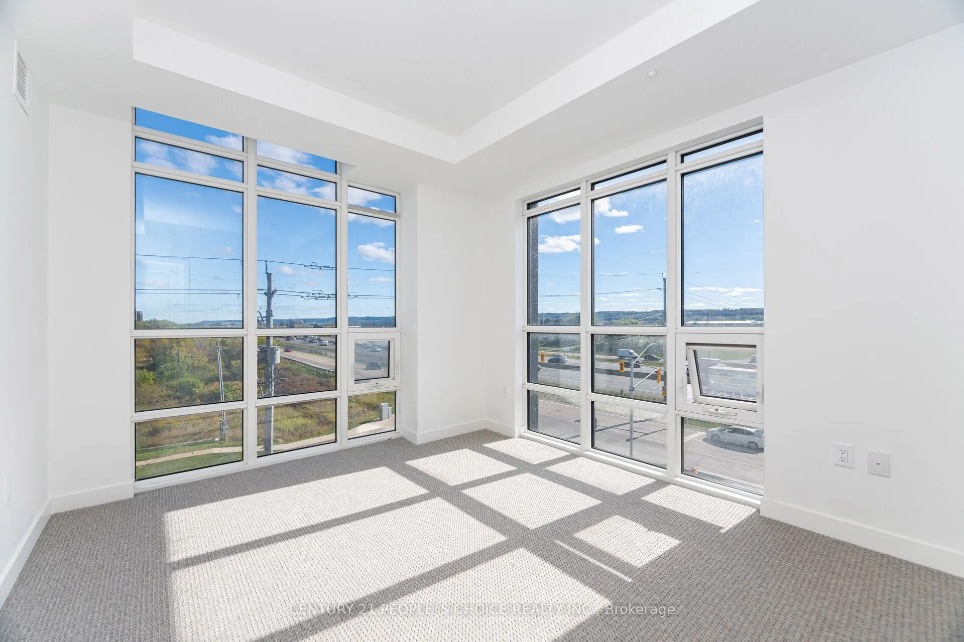 461 Green Road, #423