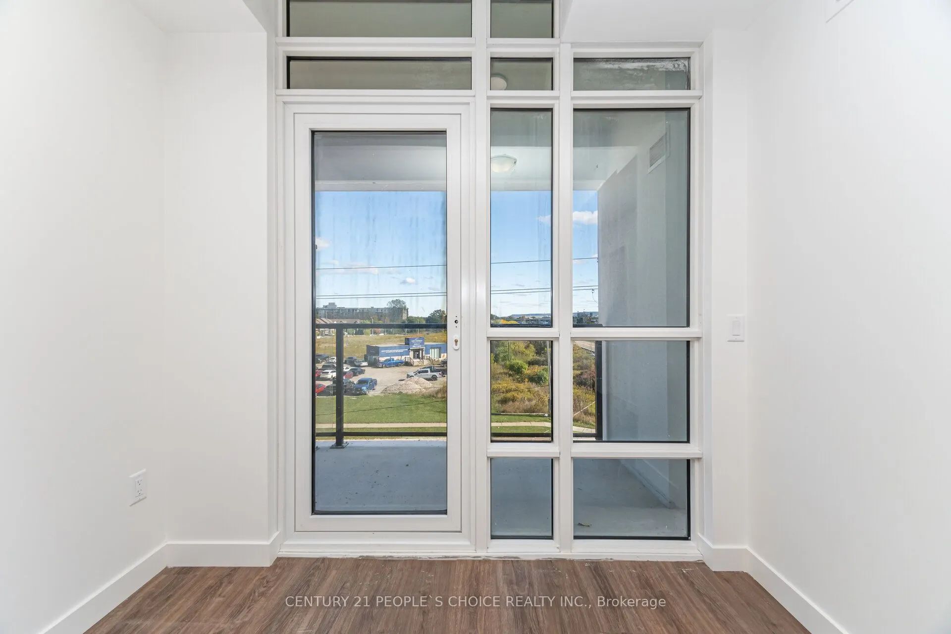 461 Green Road, #423