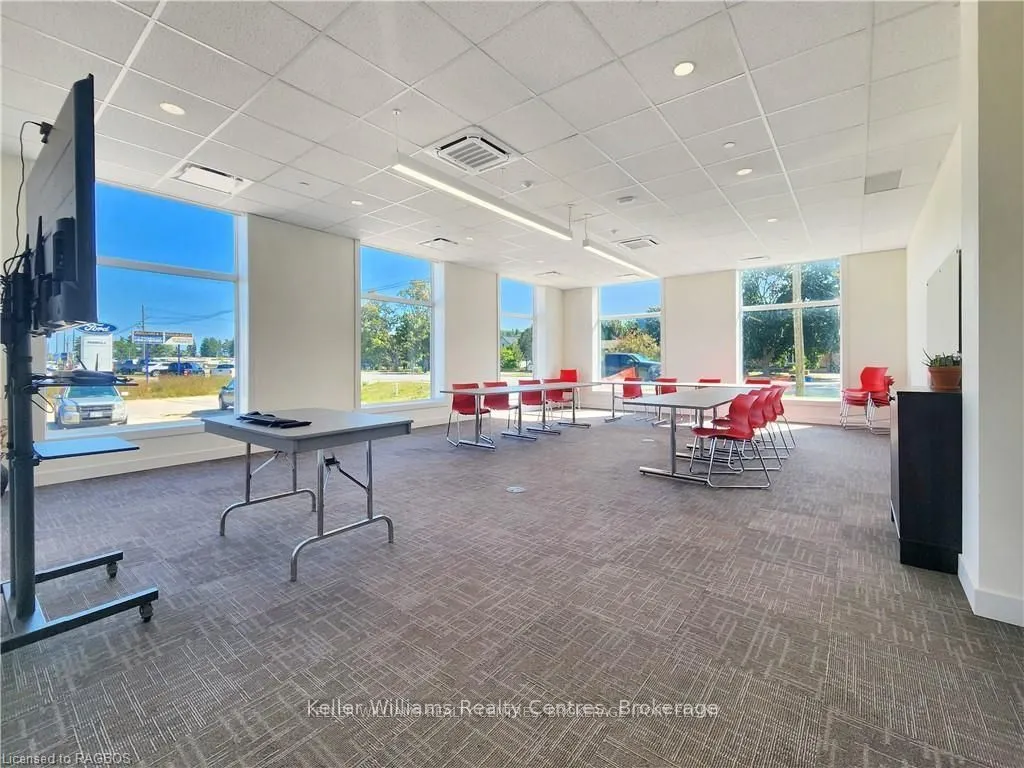 1020 GODERICH Street, #122