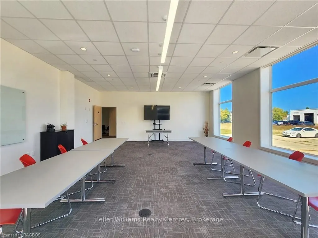 1020 GODERICH Street, #122