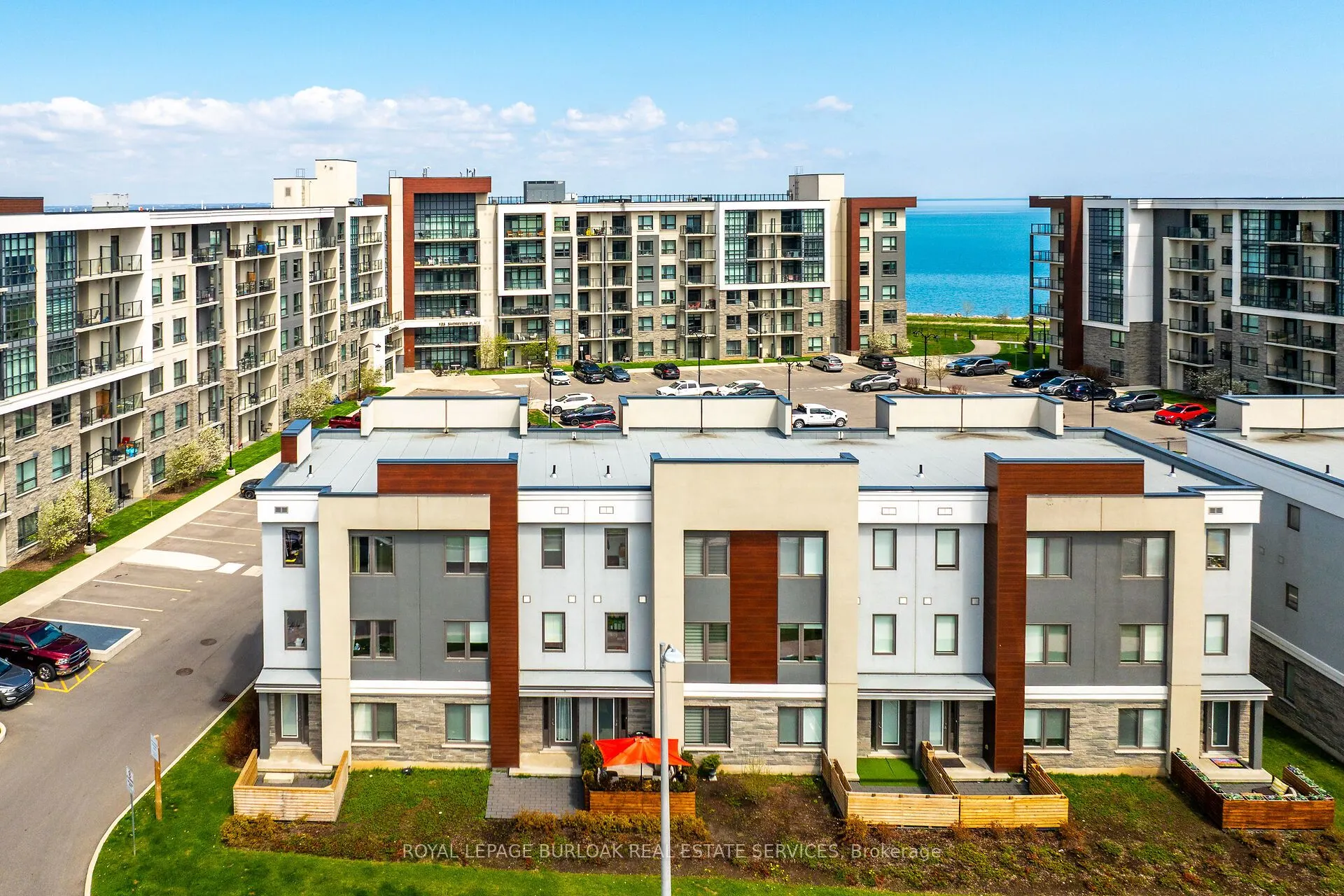 115 Shoreview Place, #9