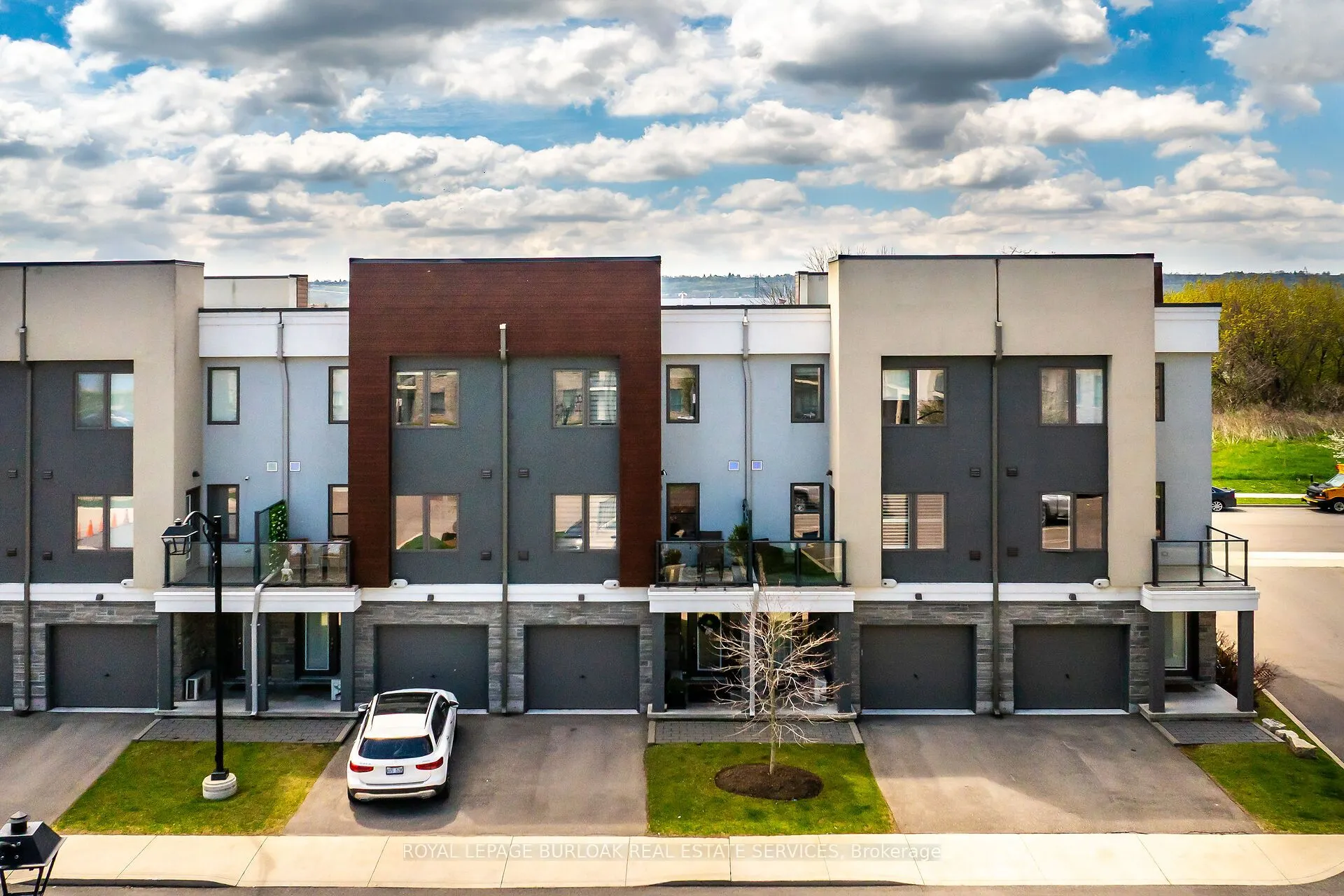 115 Shoreview Place, #9