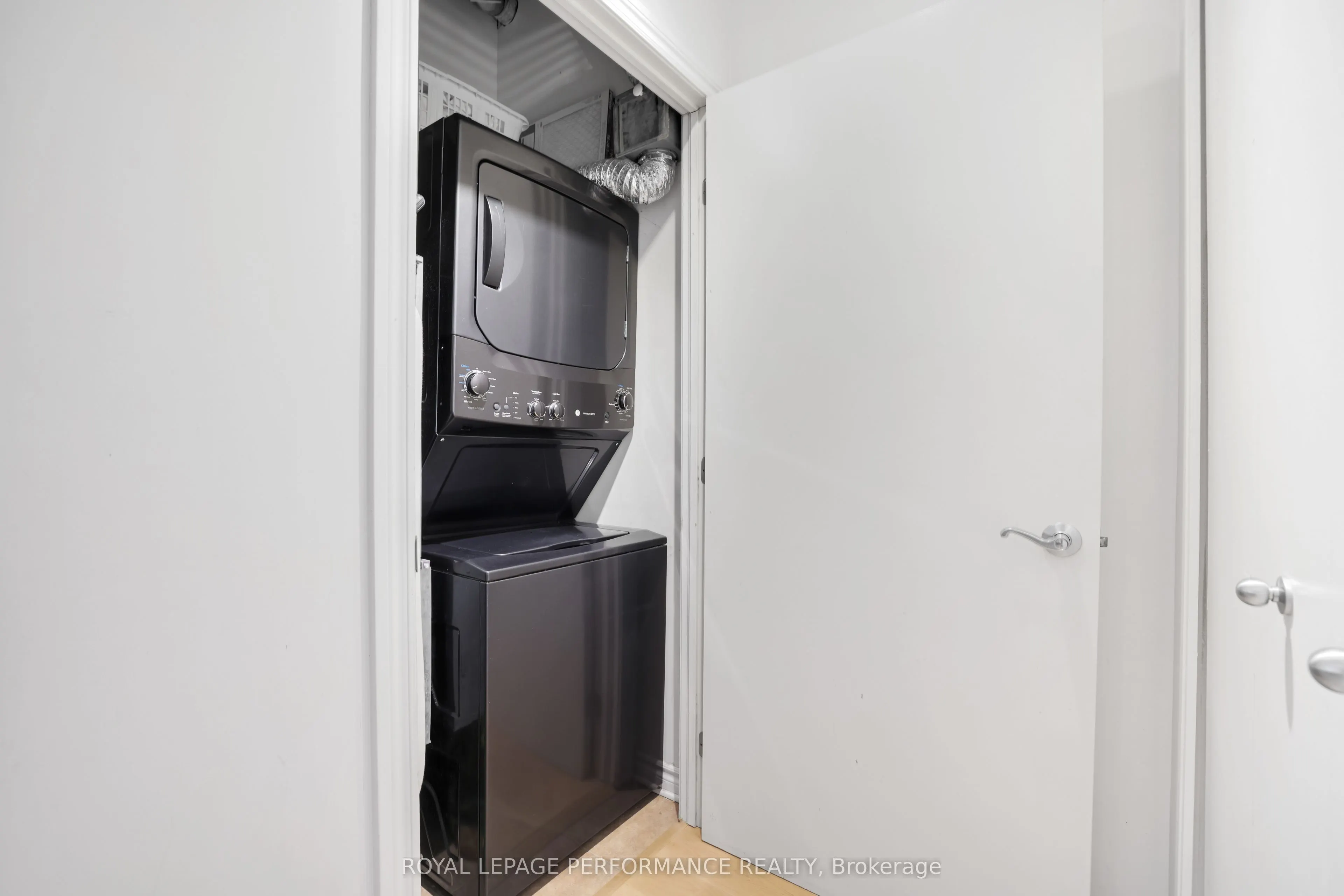 205 Bolton Street, #423