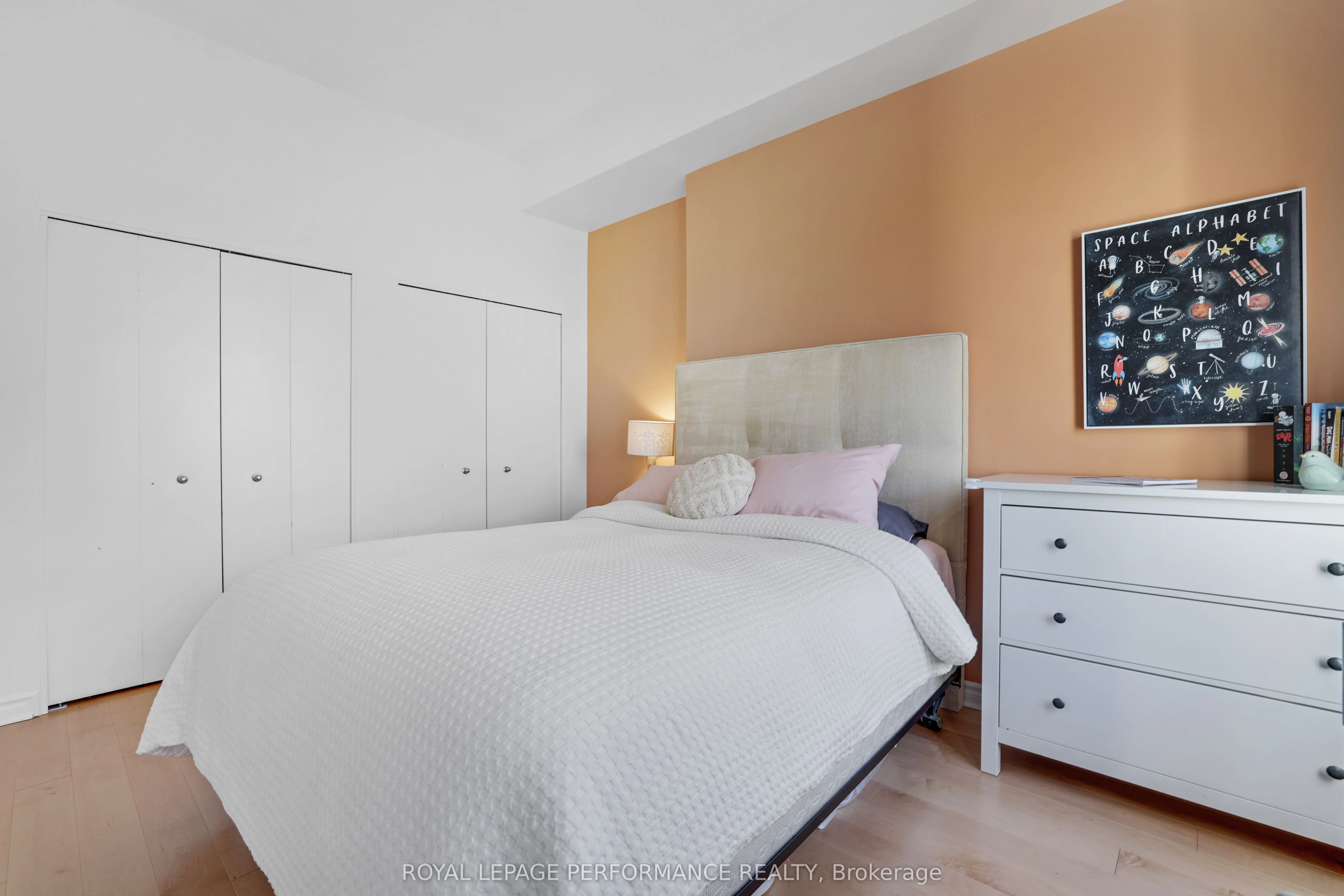 205 Bolton Street, #423