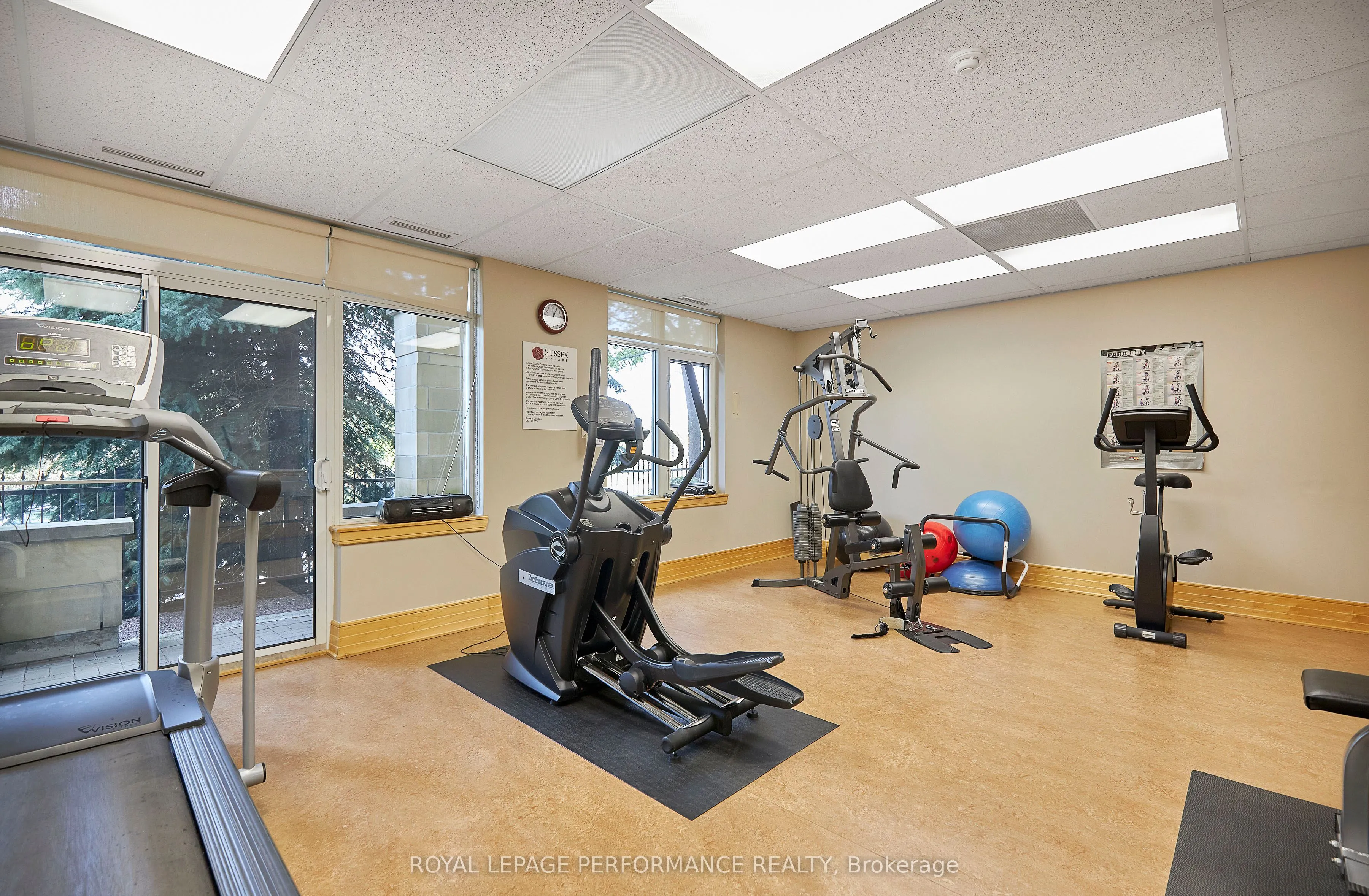 205 Bolton Street, #423