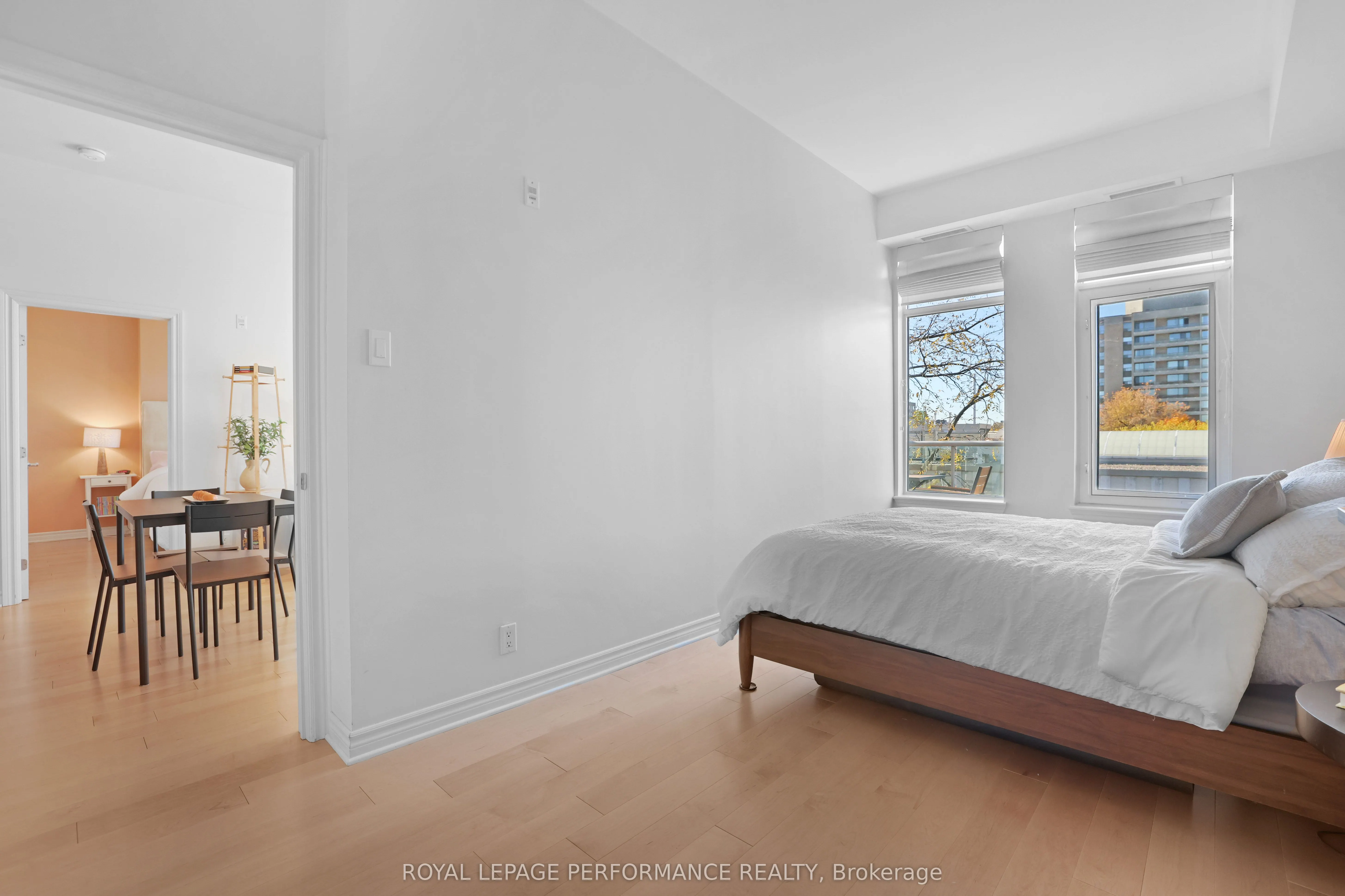 205 Bolton Street, #423