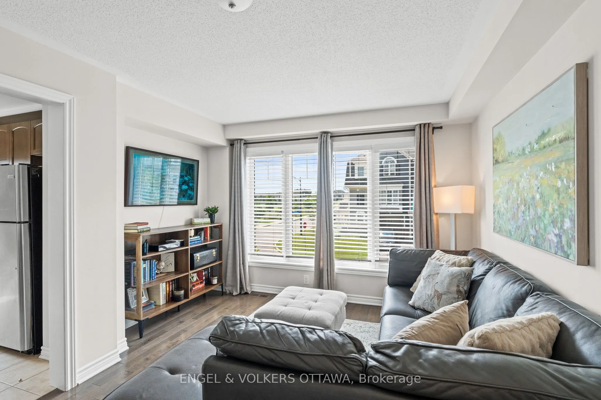 349 Pumpkinseed Crescent