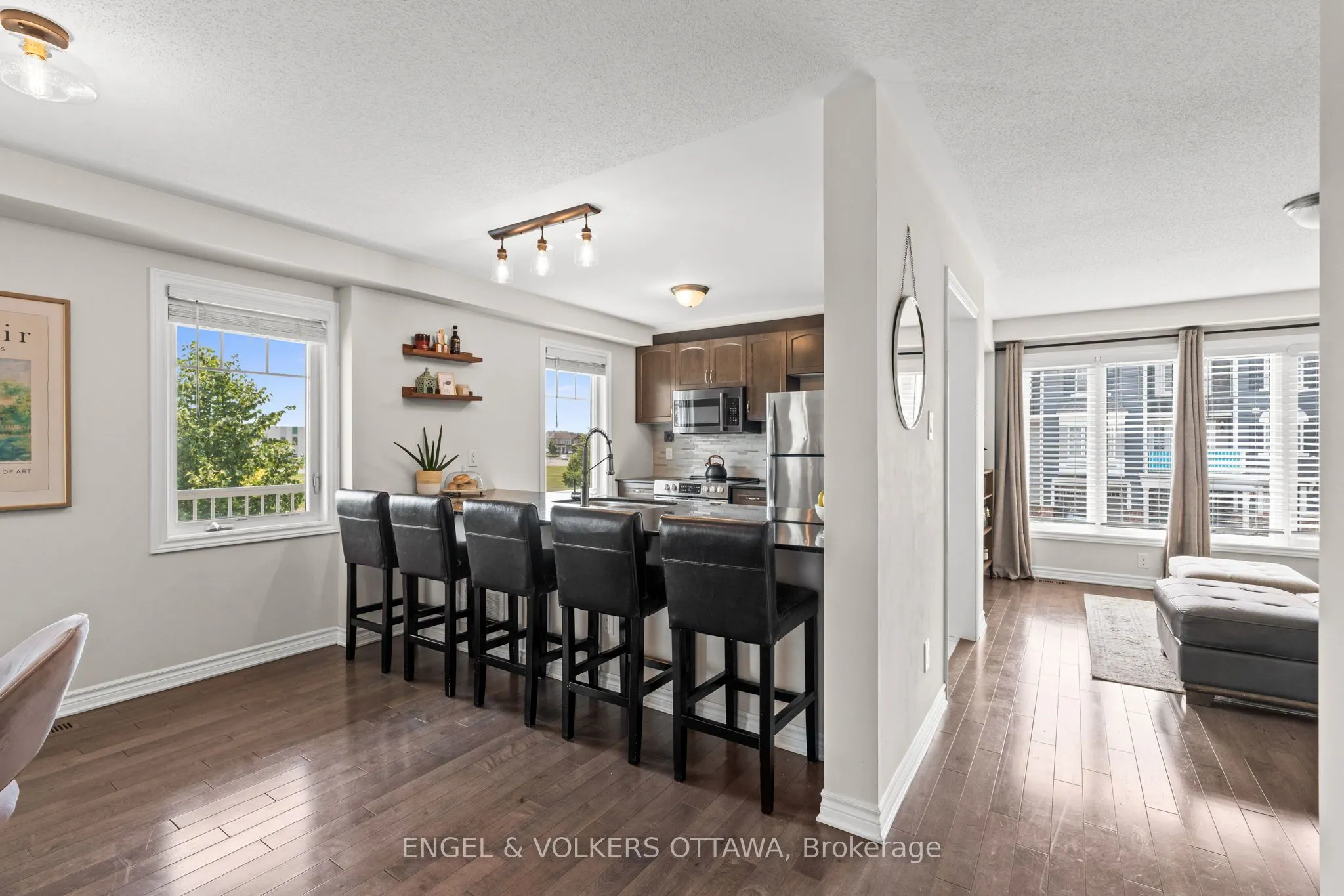 349 Pumpkinseed Crescent