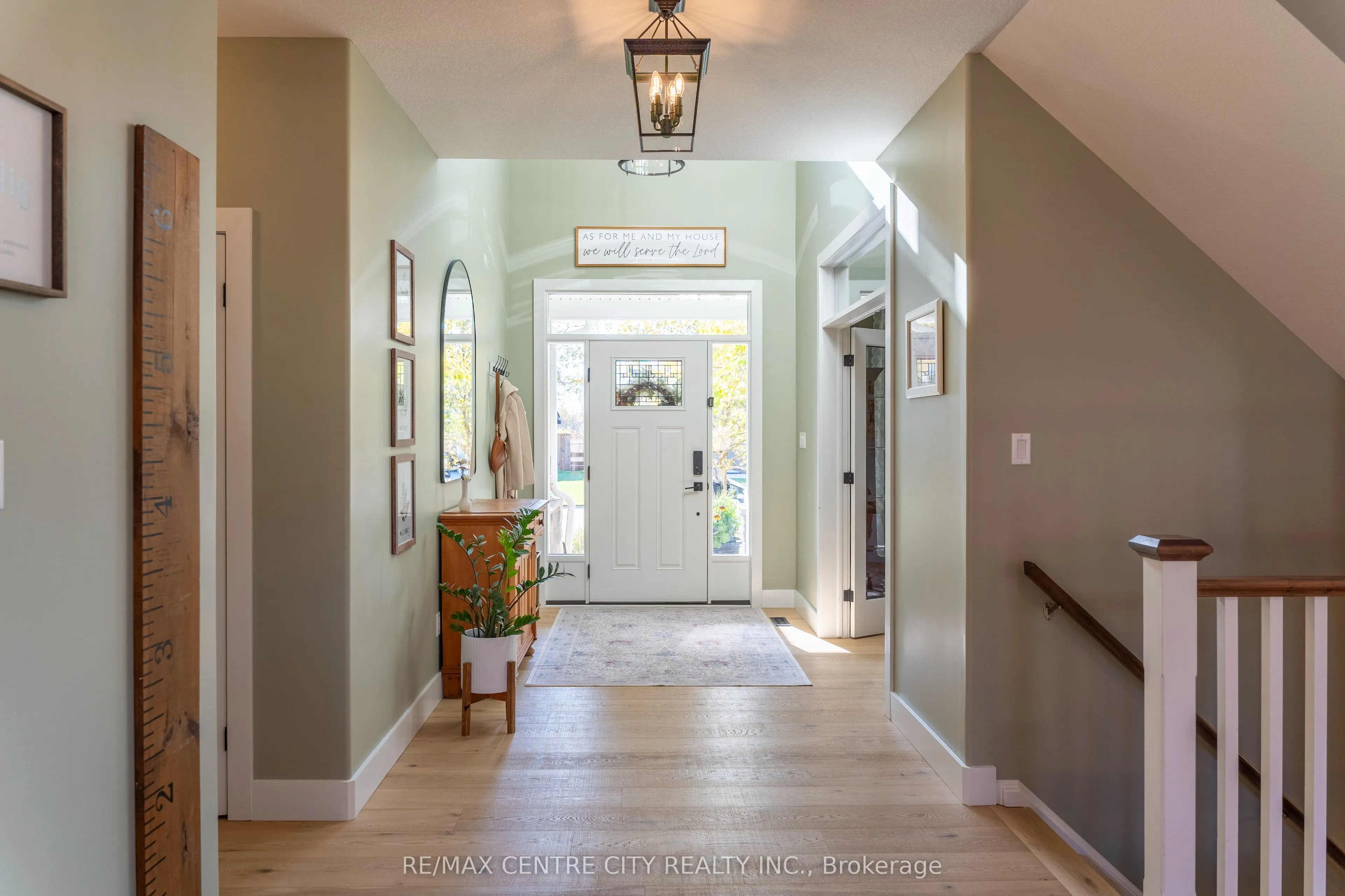 56 Caverhill Crescent