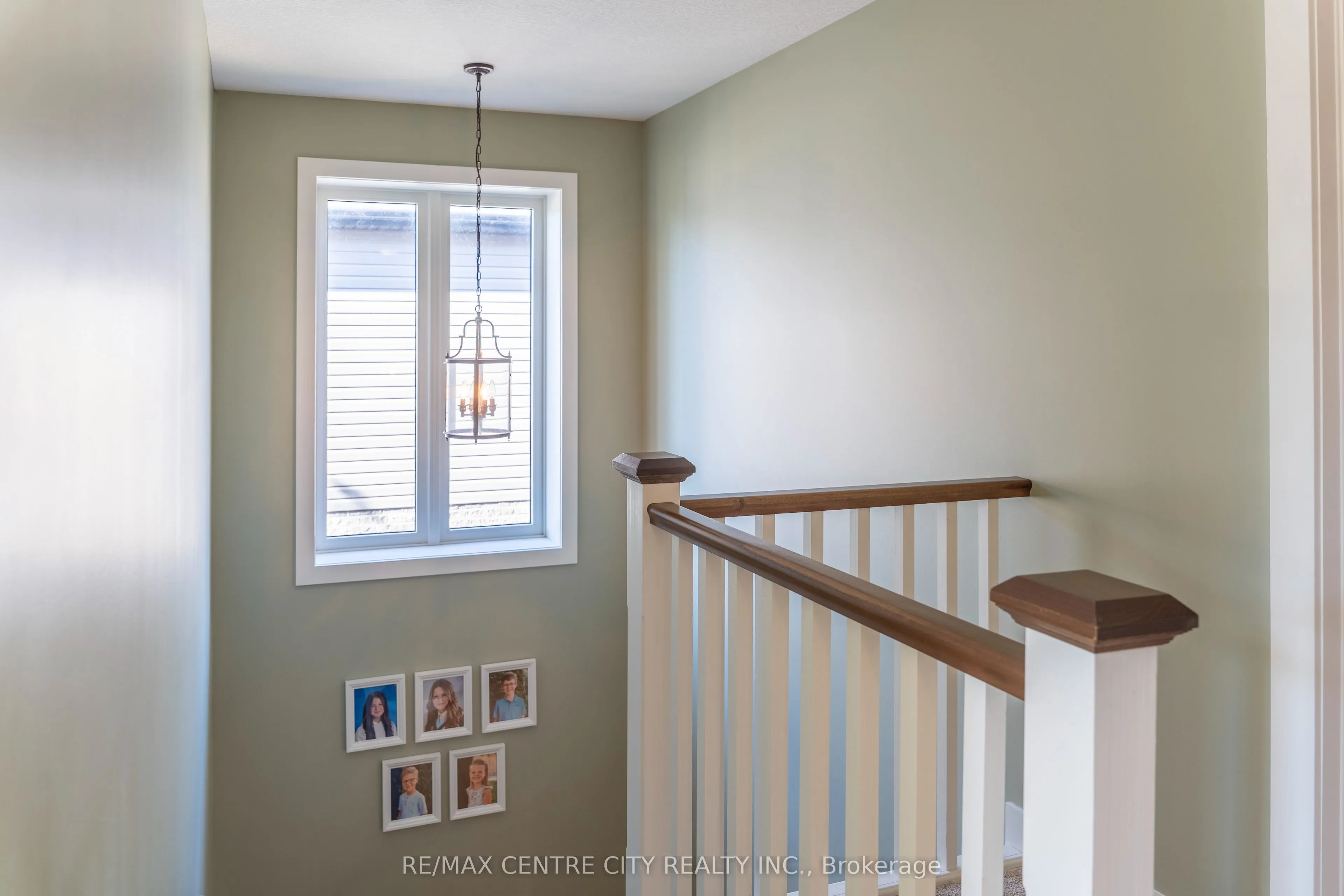 56 Caverhill Crescent