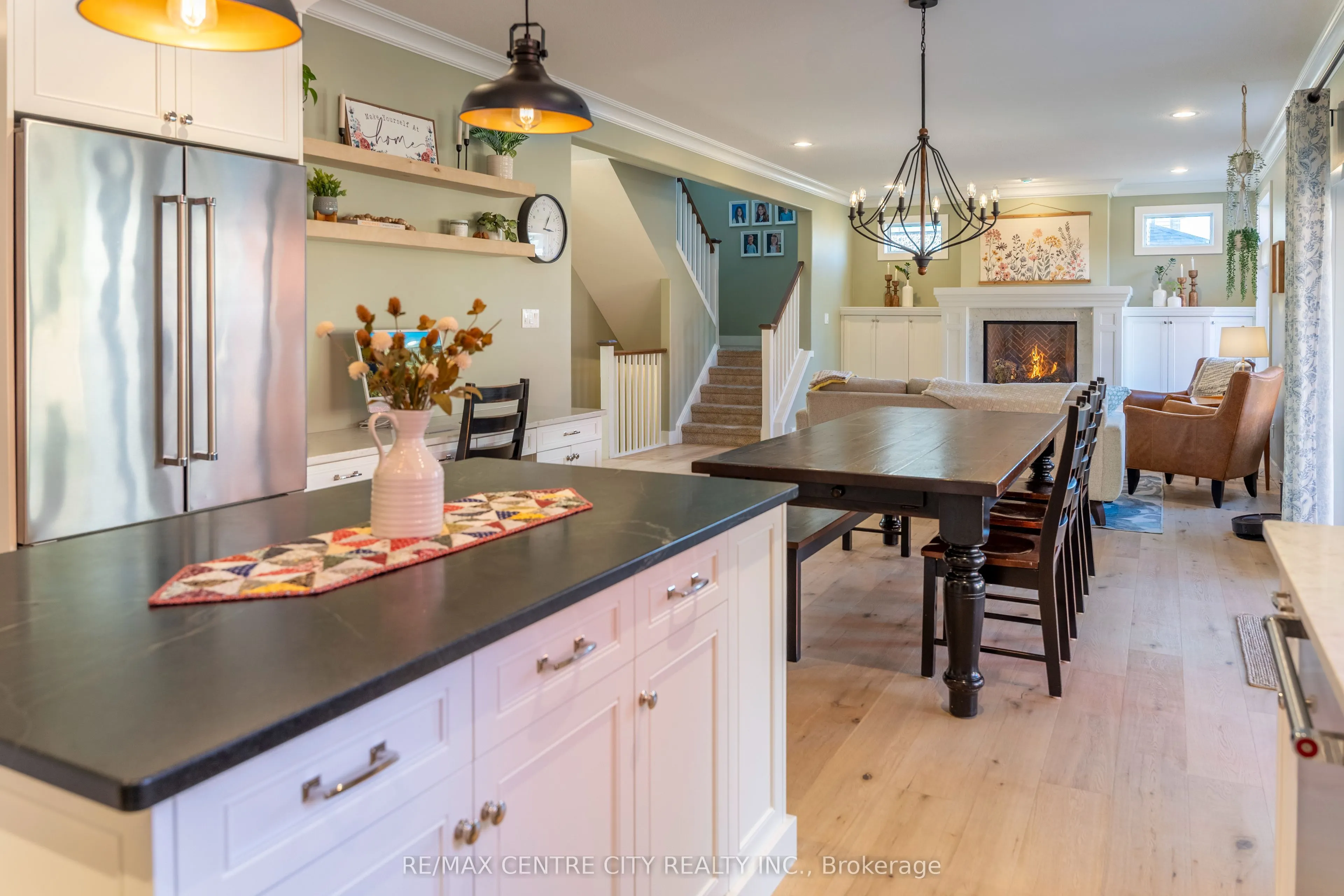 56 Caverhill Crescent