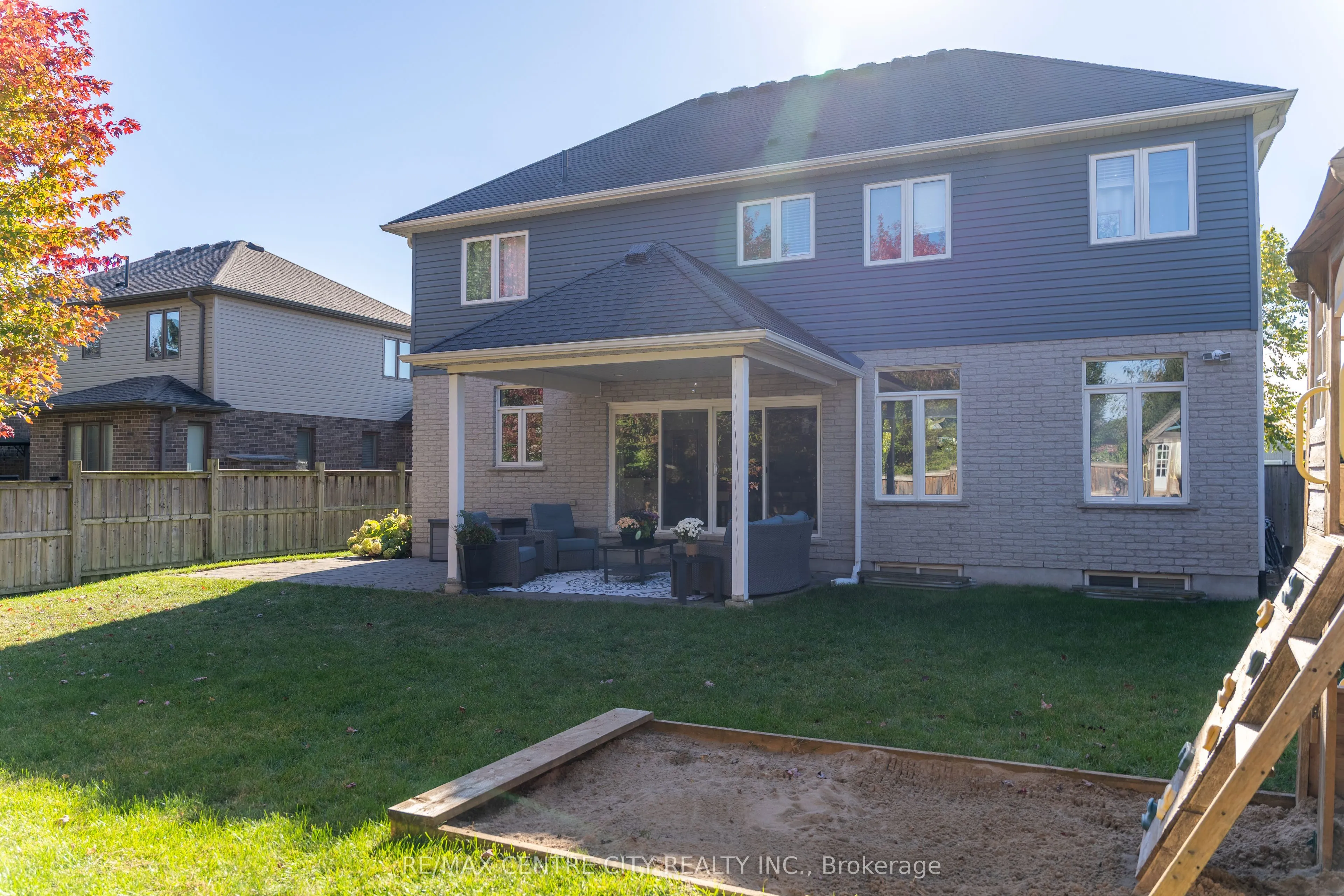 56 Caverhill Crescent