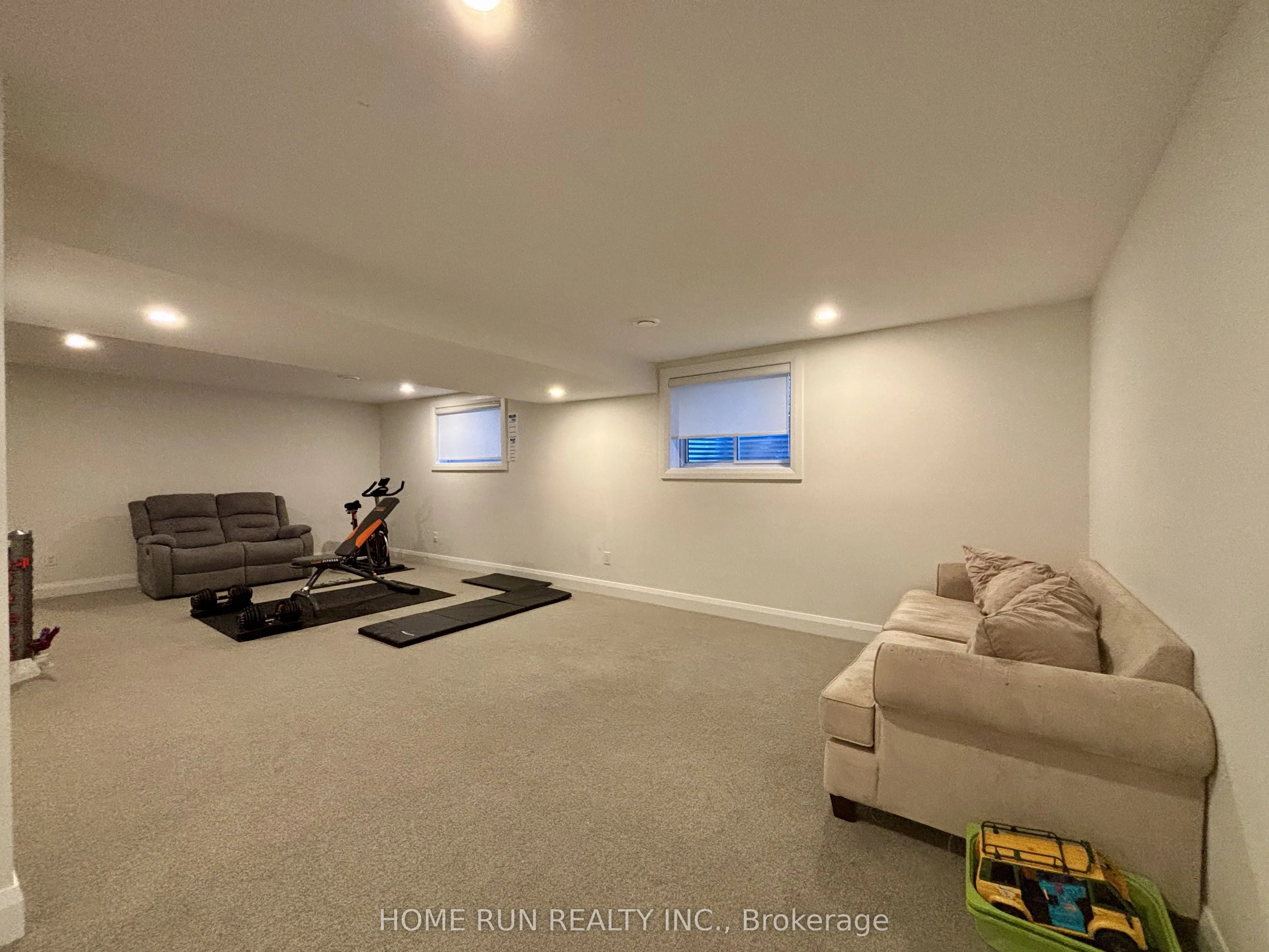 561 Honeylocust Avenue