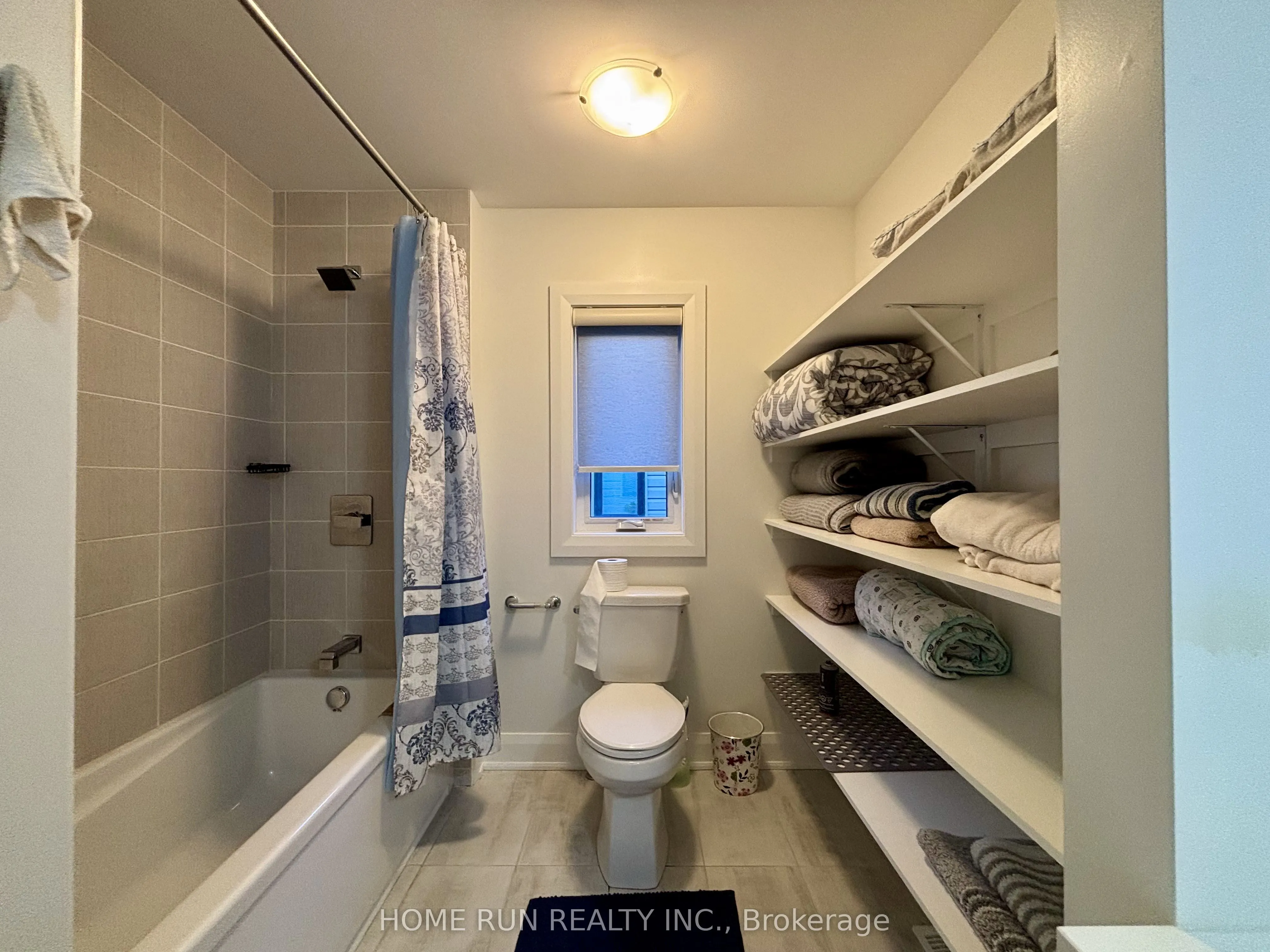 561 Honeylocust Avenue