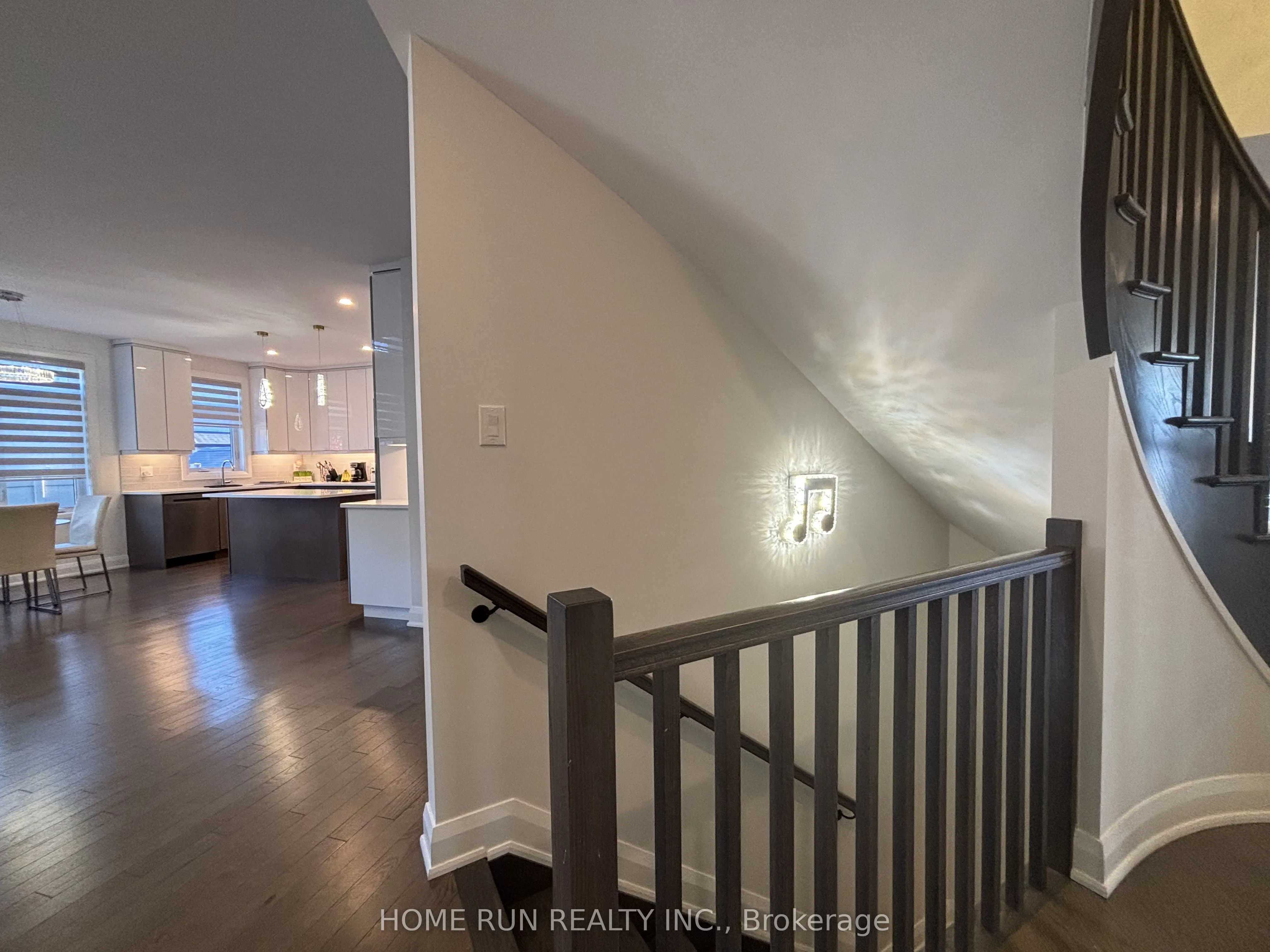 561 Honeylocust Avenue