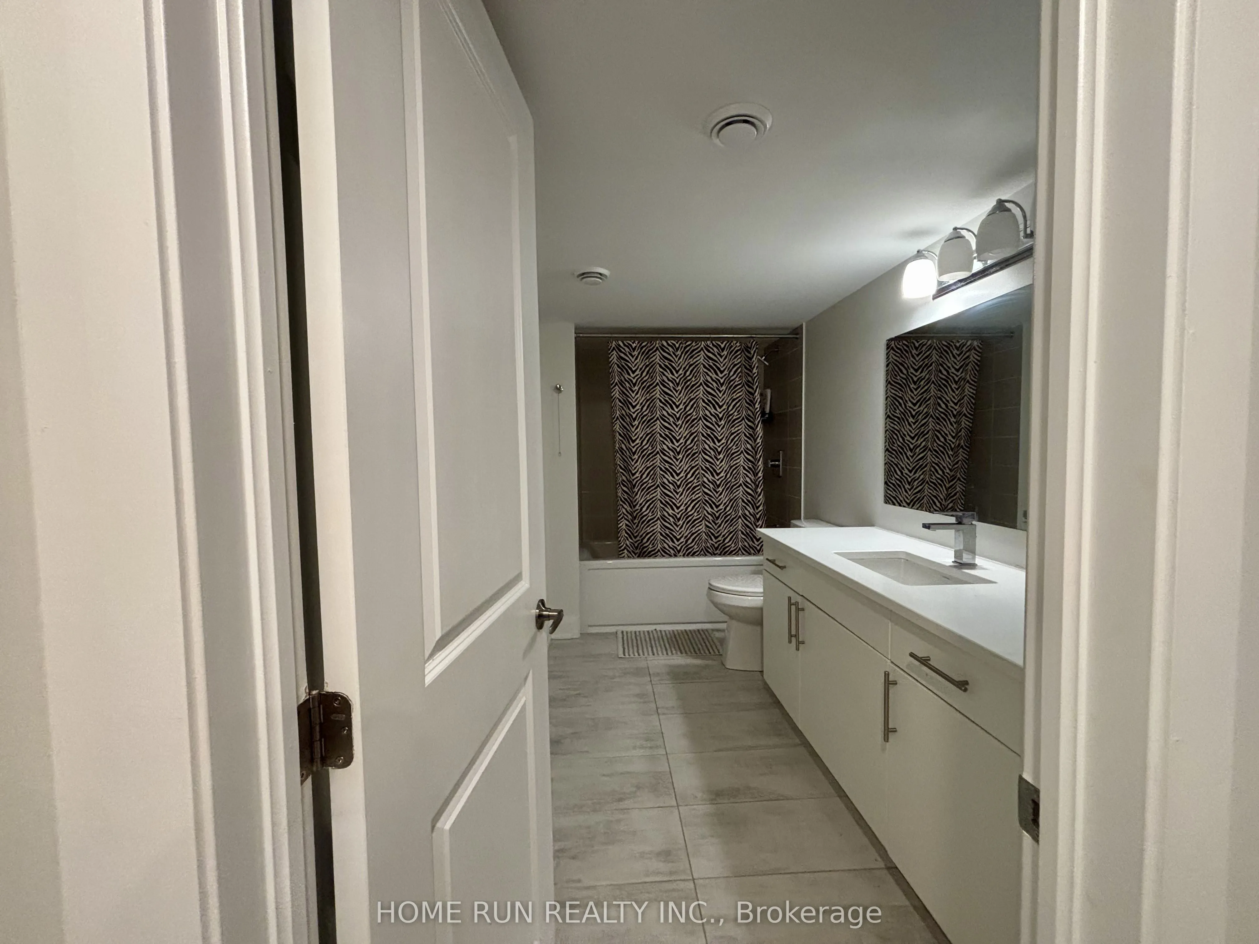 561 Honeylocust Avenue