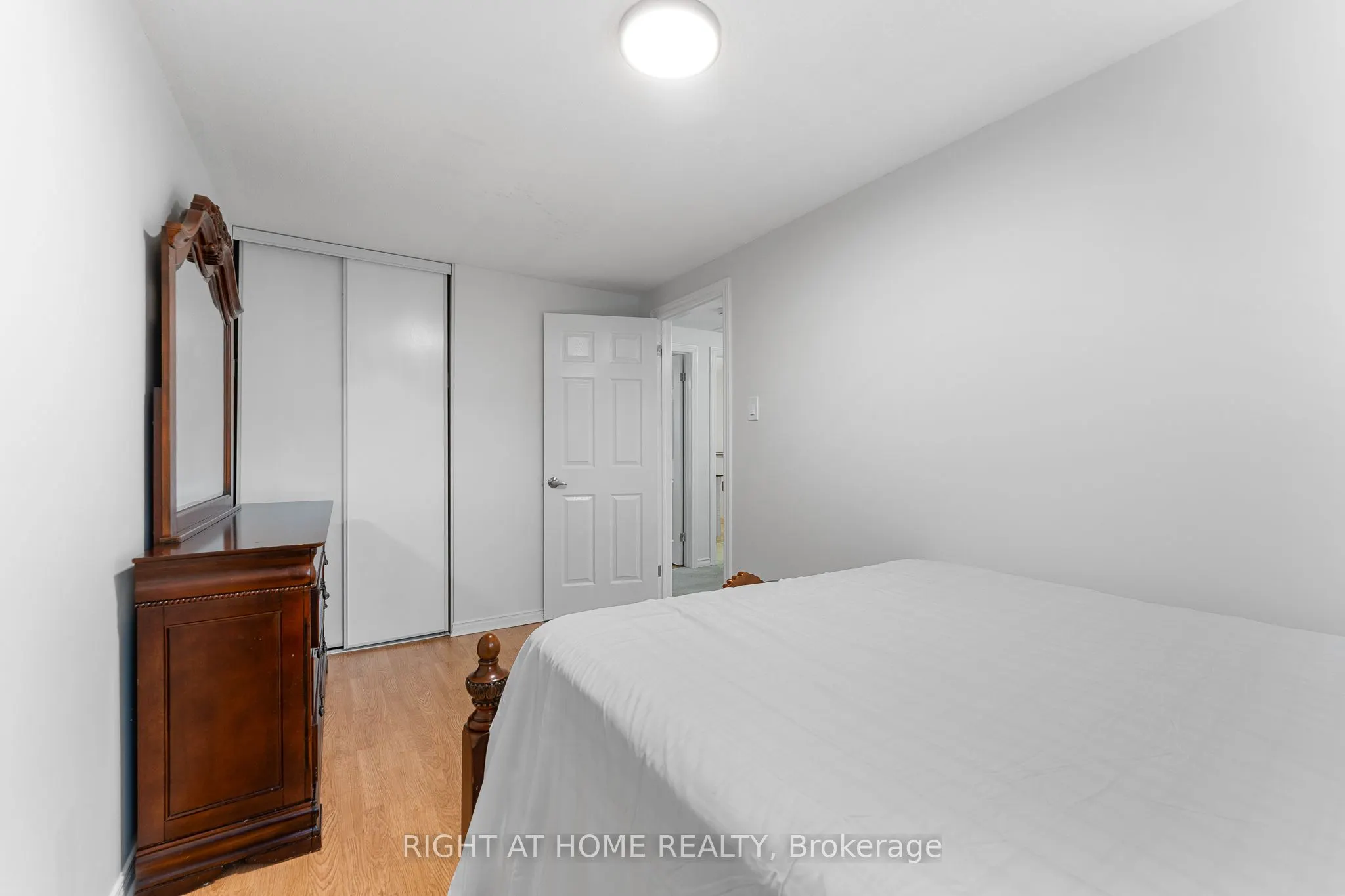 2296 Orient Park Drive, #32