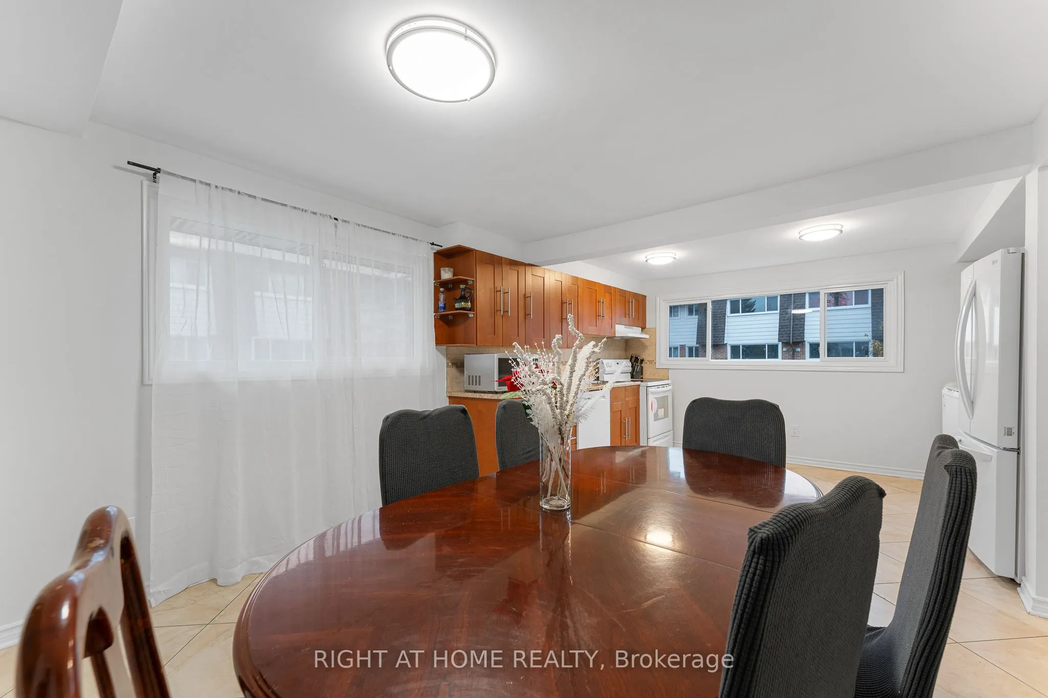 2296 Orient Park Drive, #32