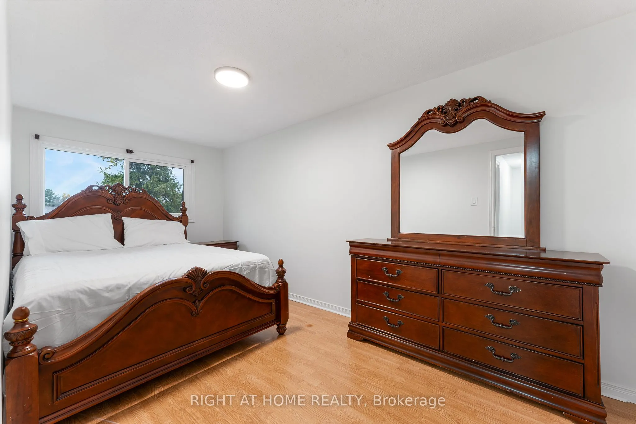 2296 Orient Park Drive, #32