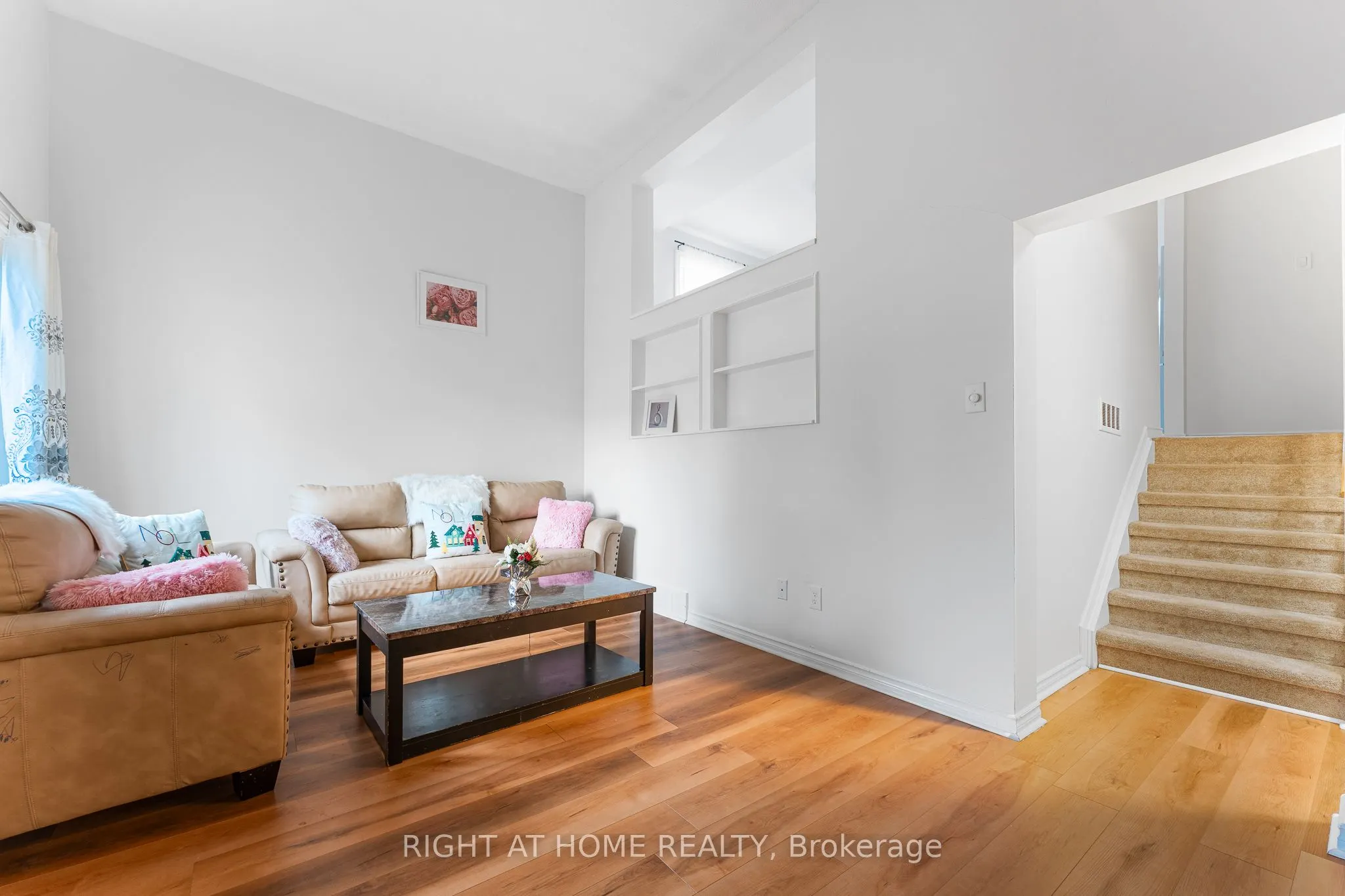 2296 Orient Park Drive, #32