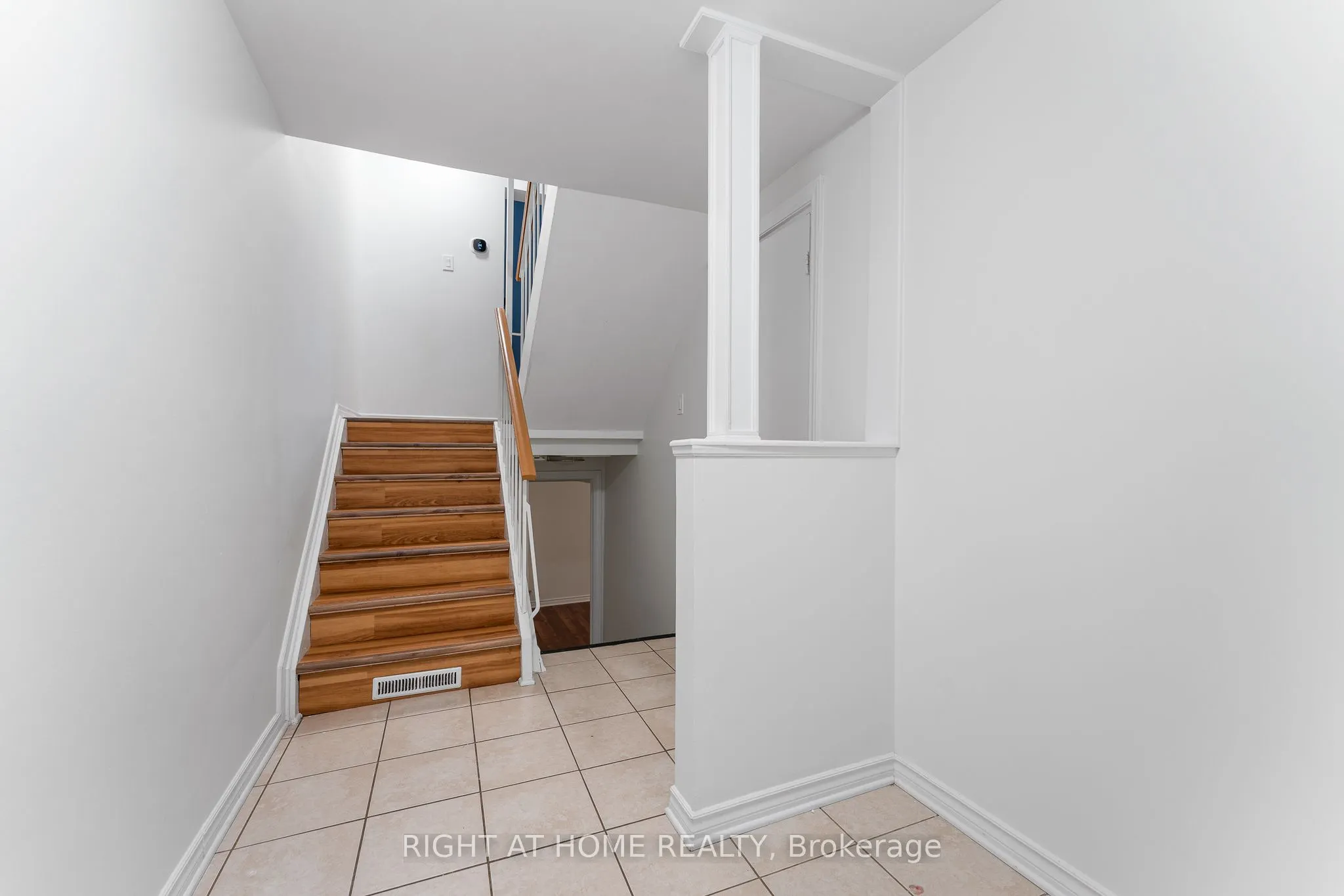 2296 Orient Park Drive, #32