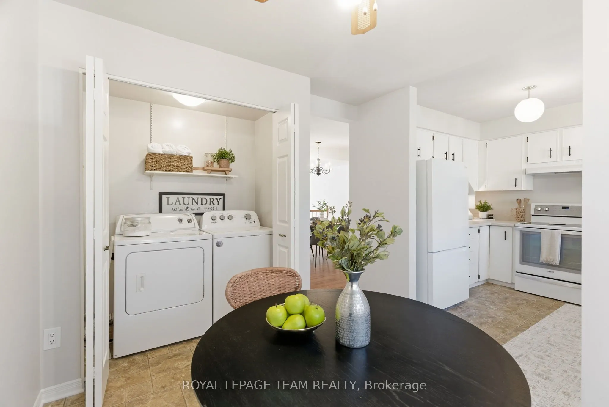 1404 Forge Street, #1404