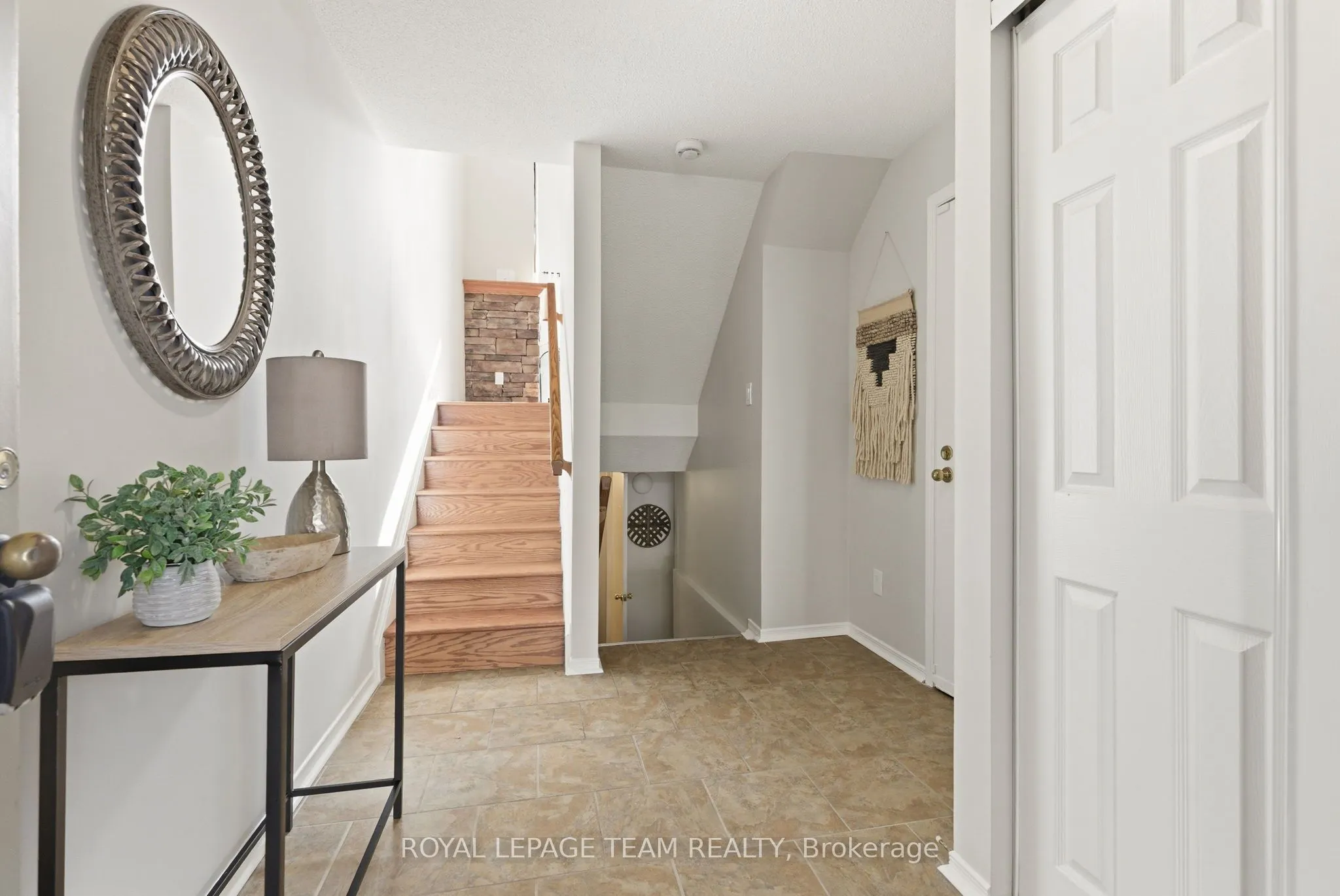 1404 Forge Street, #1404