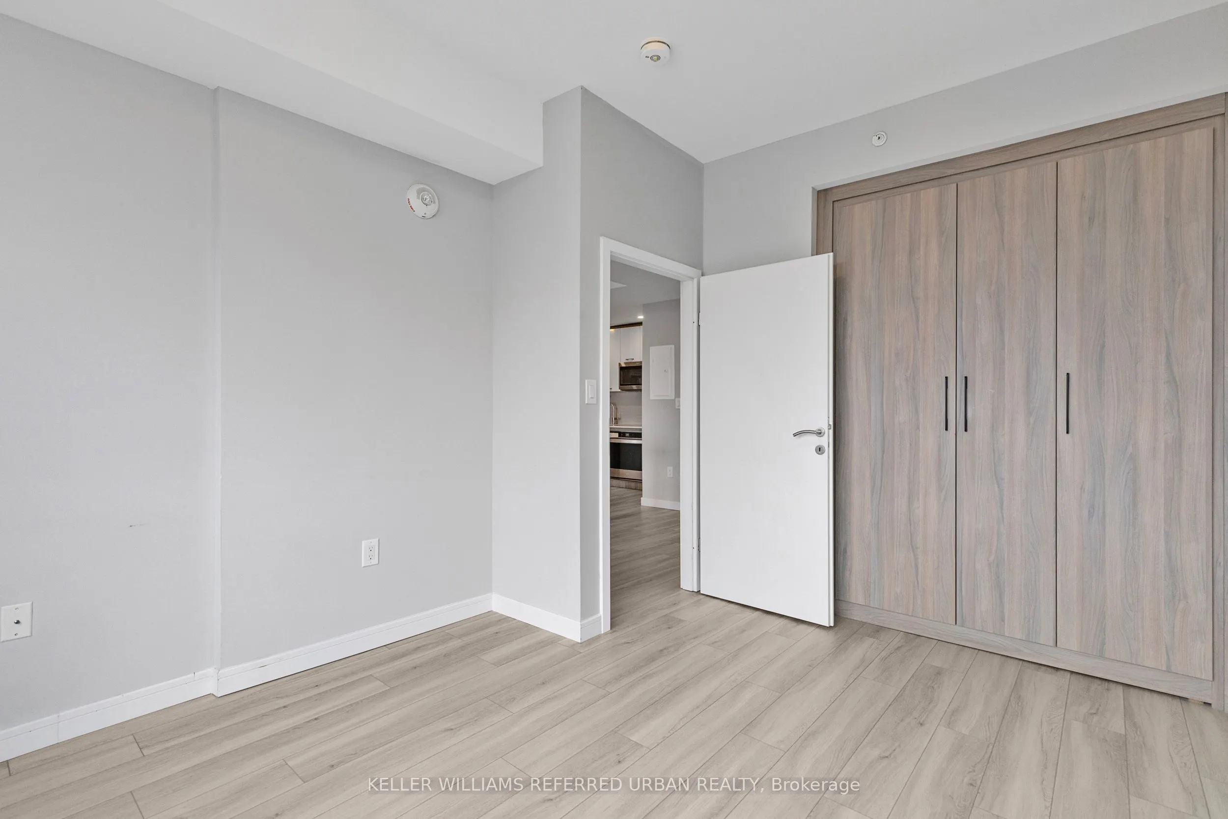 20 George Street, #2905