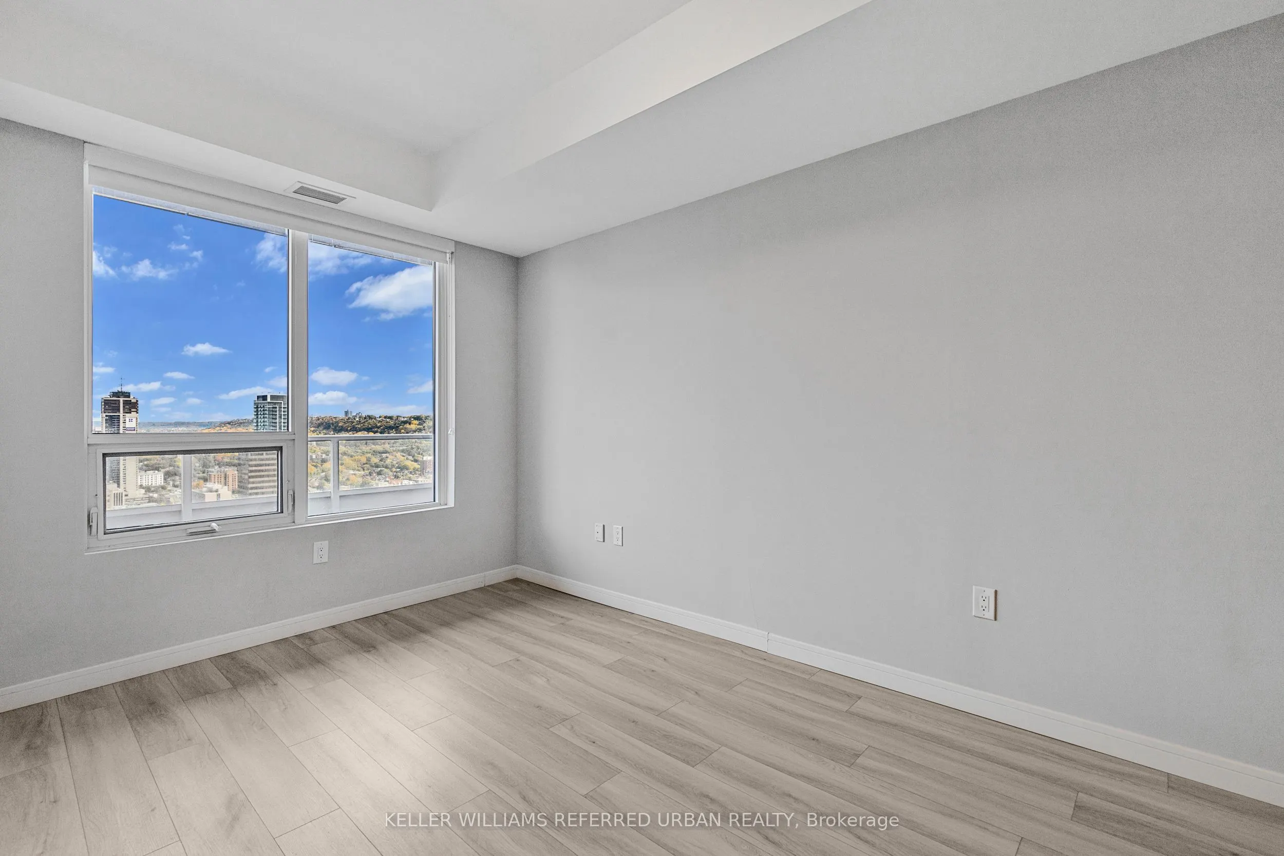 20 George Street, #2905