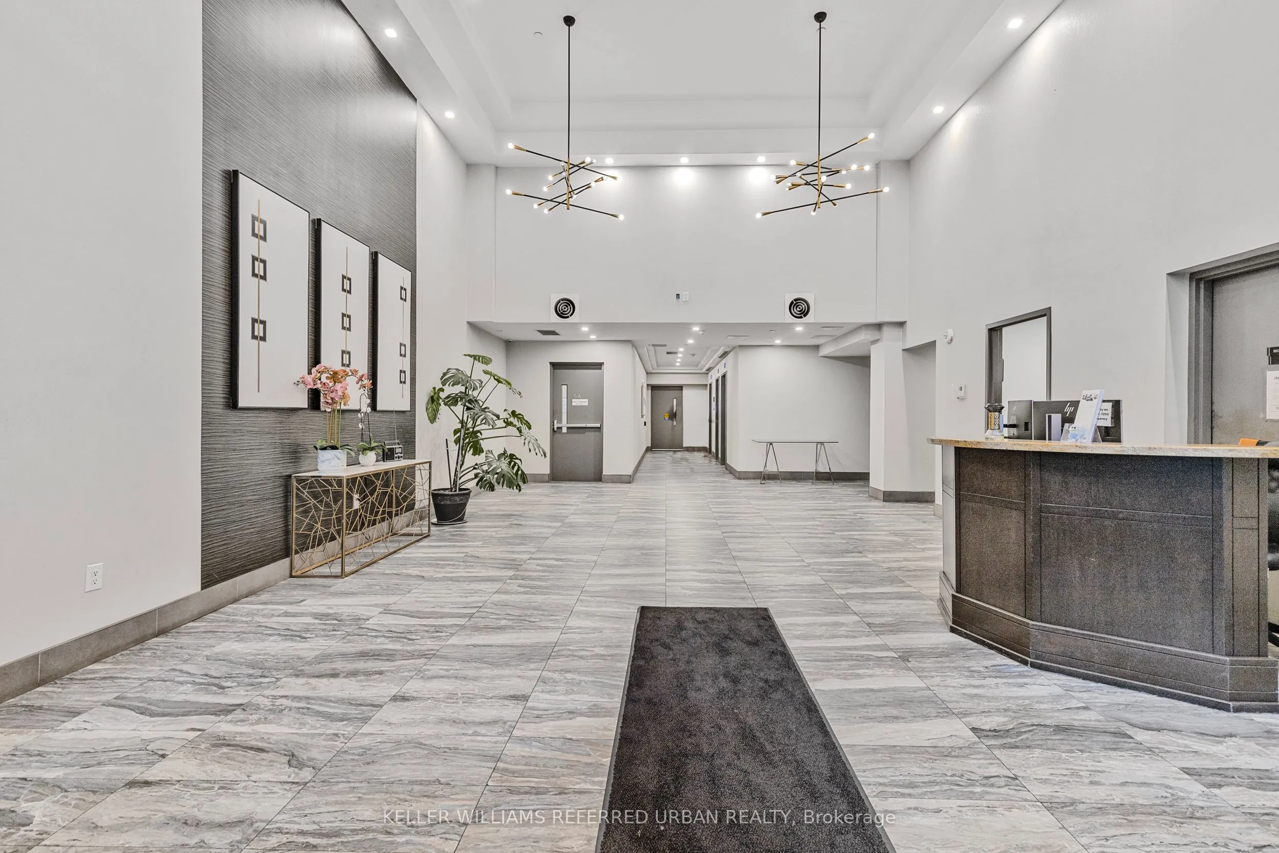 20 George Street, #2905