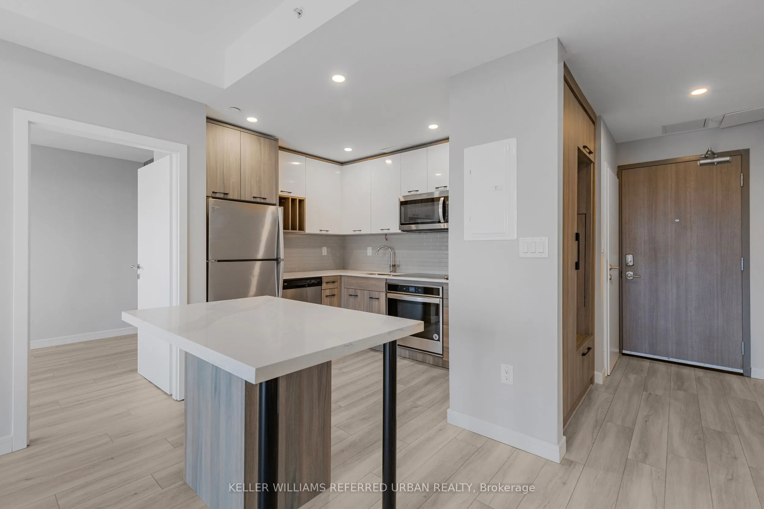 20 George Street, #2905