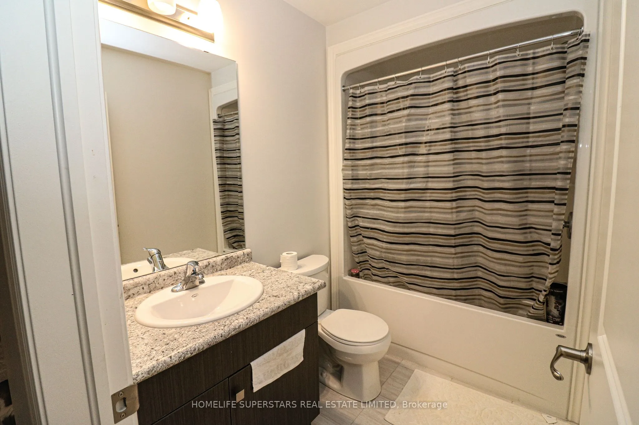 340 PROSPECT POINT Road N, #12