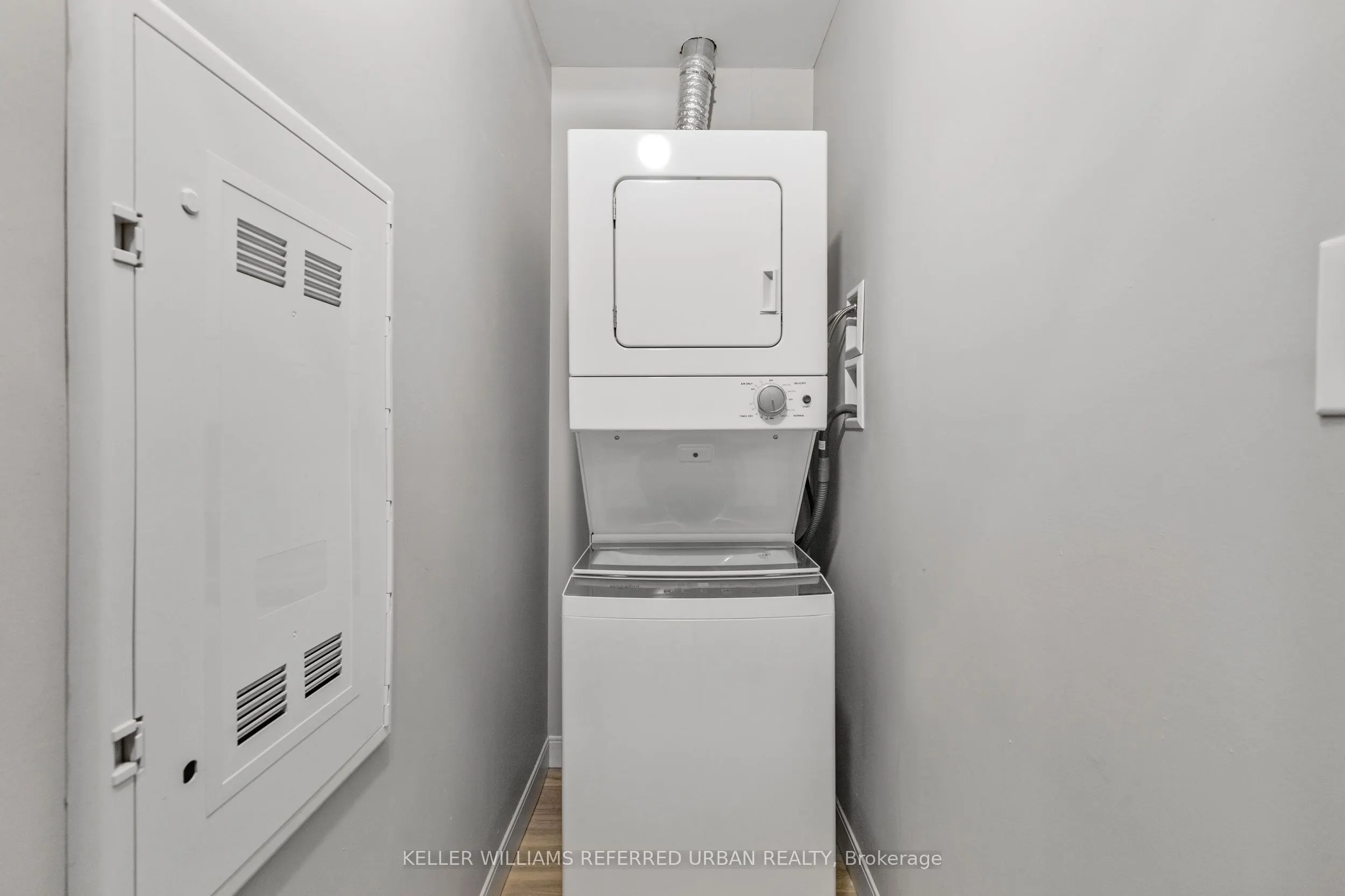 20 George Street, #2102