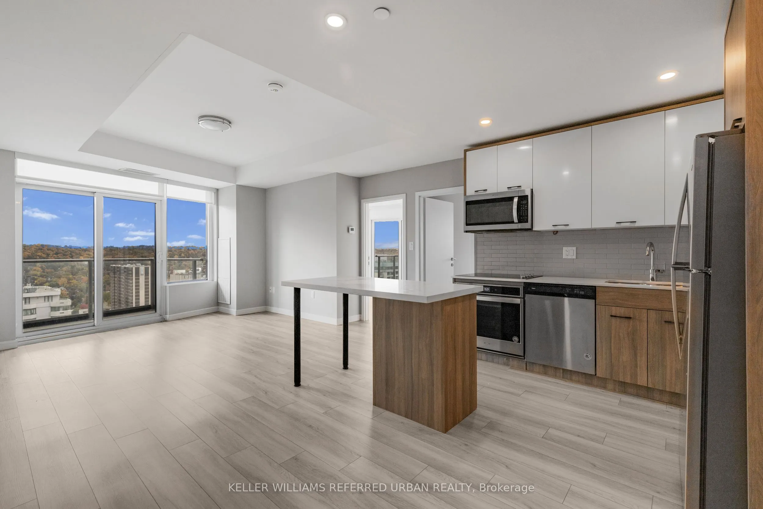 20 George Street, #2609