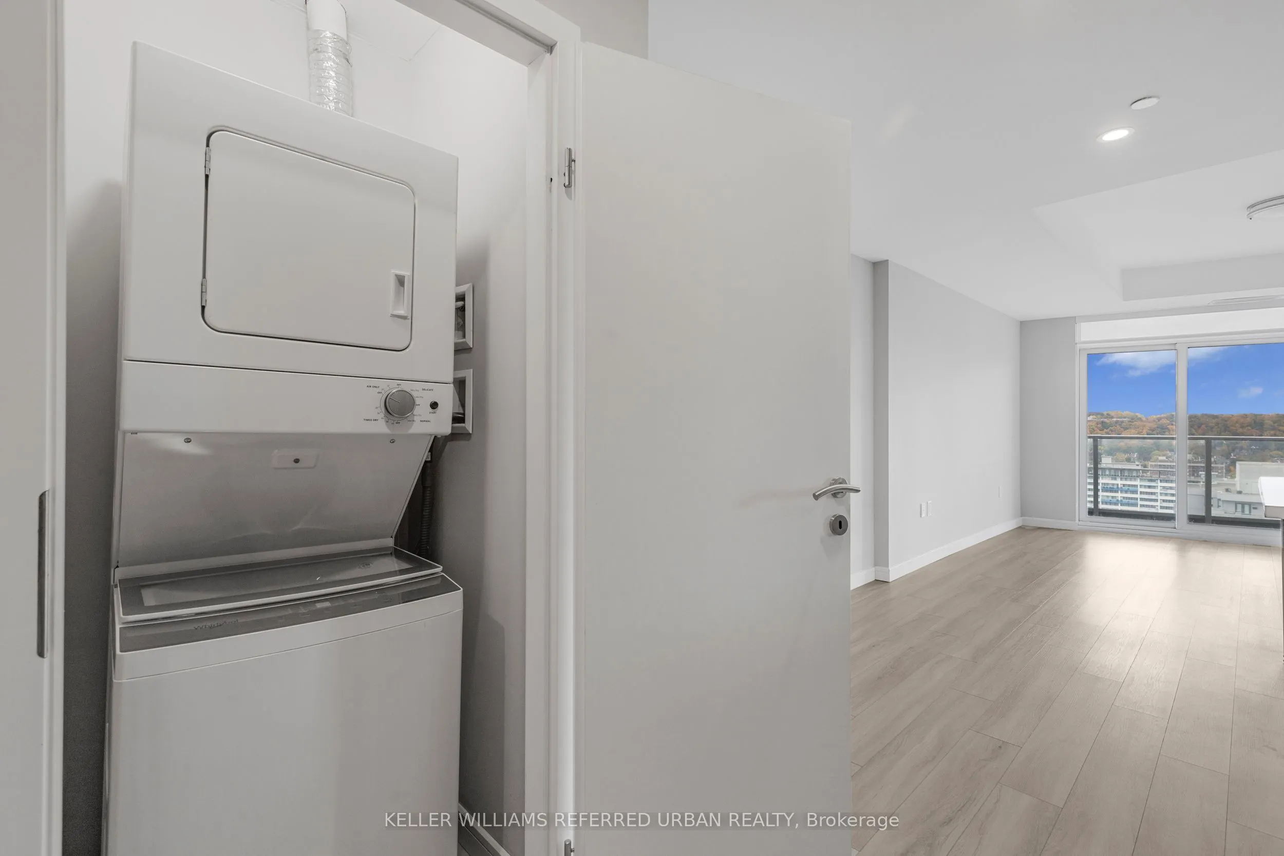 20 George Street, #2609